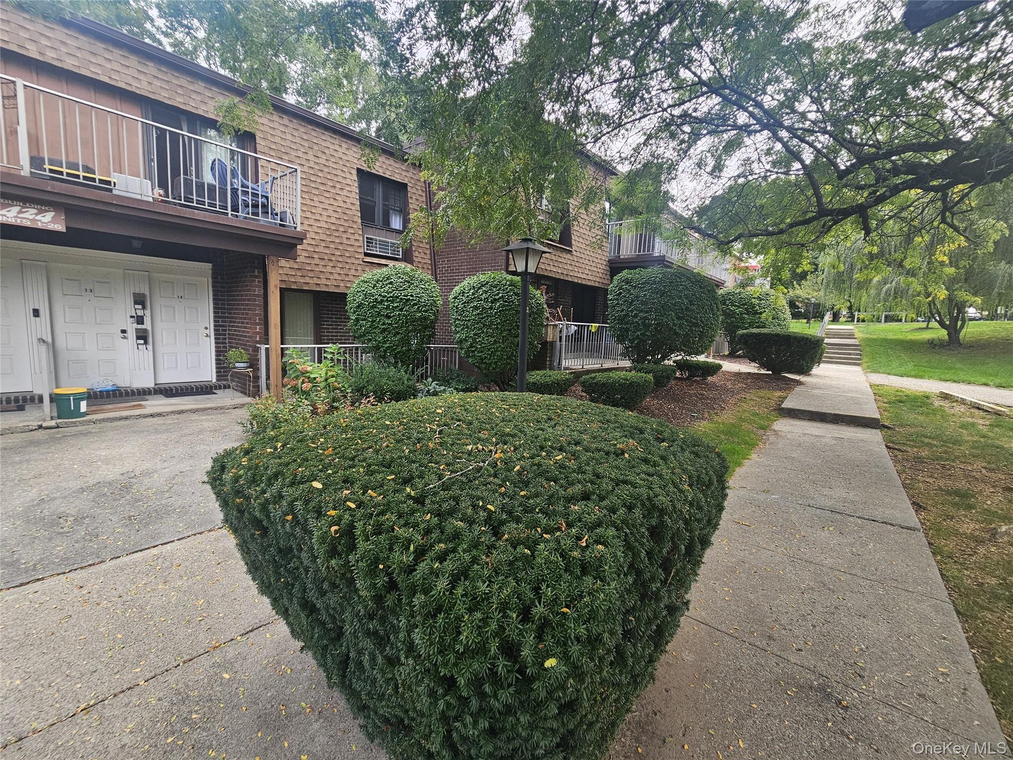 #10 photo, 424 Carpenter Avenue, Newburgh , NY 12550