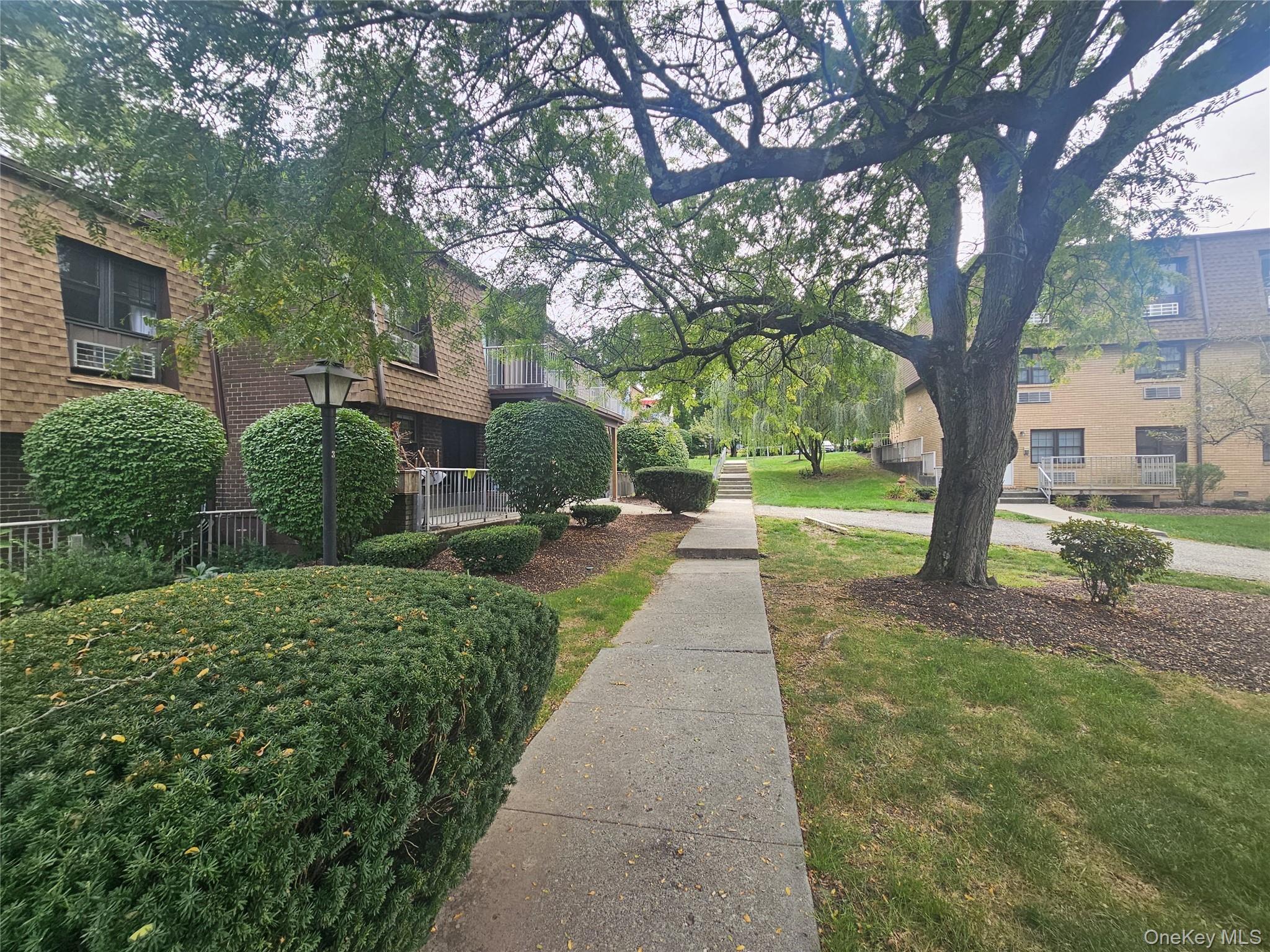 #3 photo, 424 Carpenter Avenue, Newburgh , NY 12550