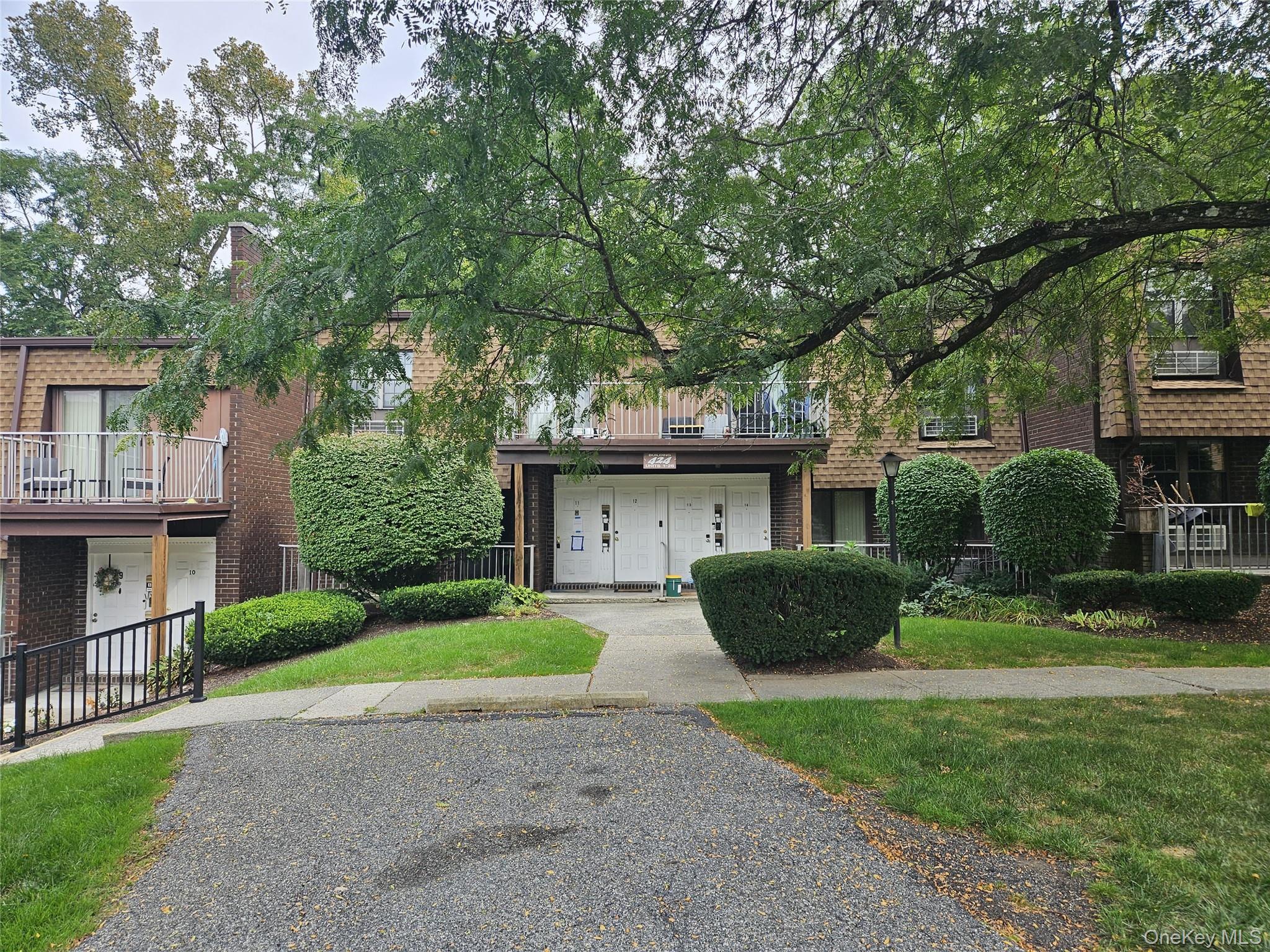 #7 photo, 424 Carpenter Avenue, Newburgh , NY 12550