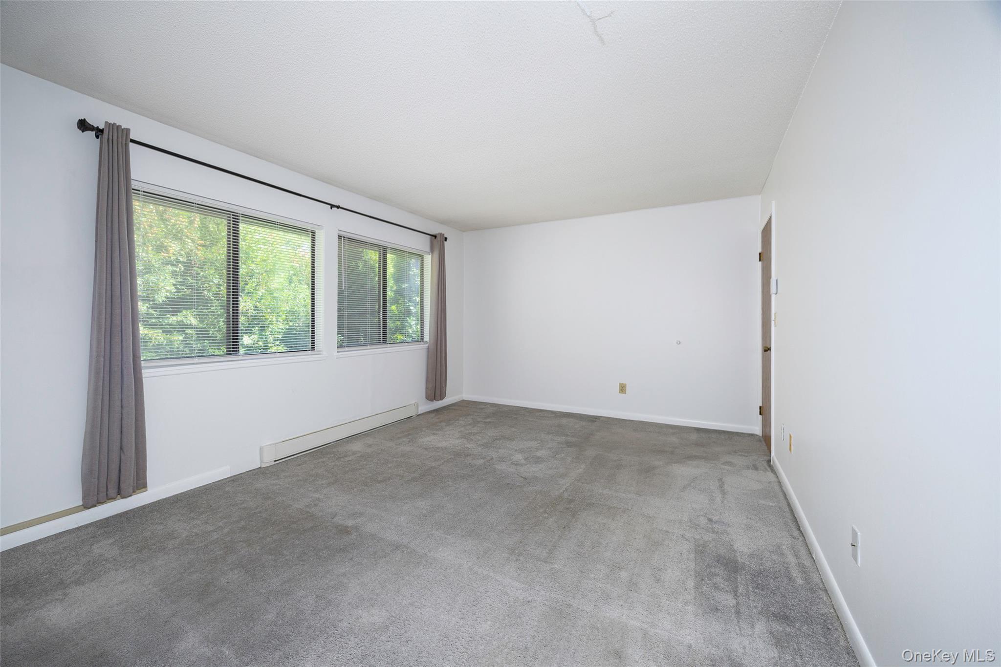 #16 photo, 9 Hudson Heights Drive, Poughkeepsie , NY 12601