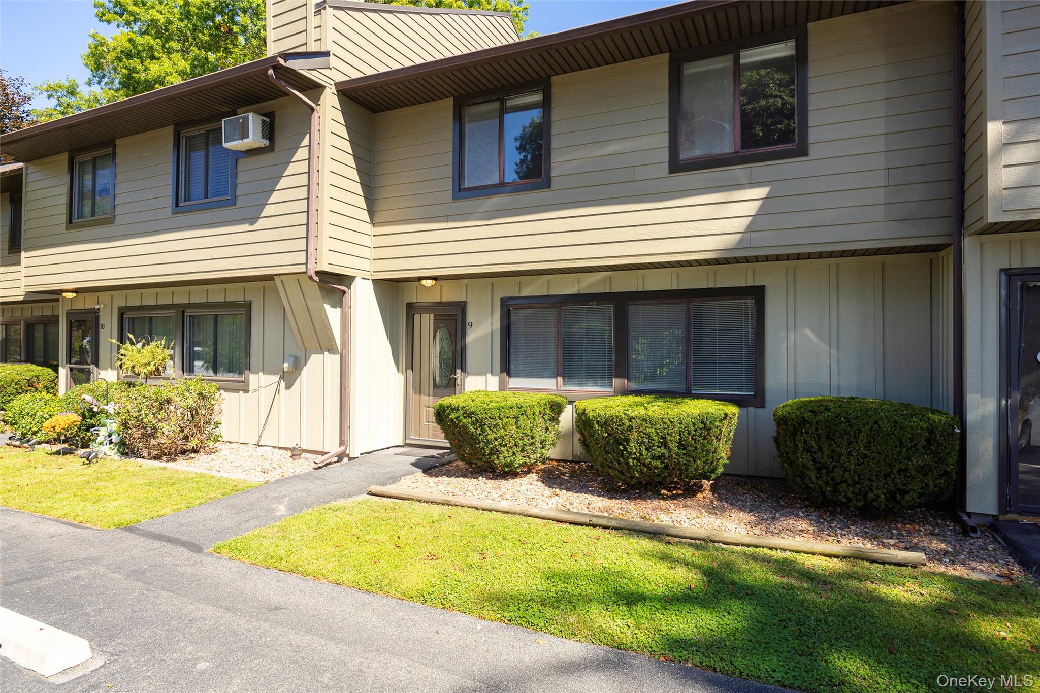 #5 photo, 9 Hudson Heights Drive, Poughkeepsie , NY 12601