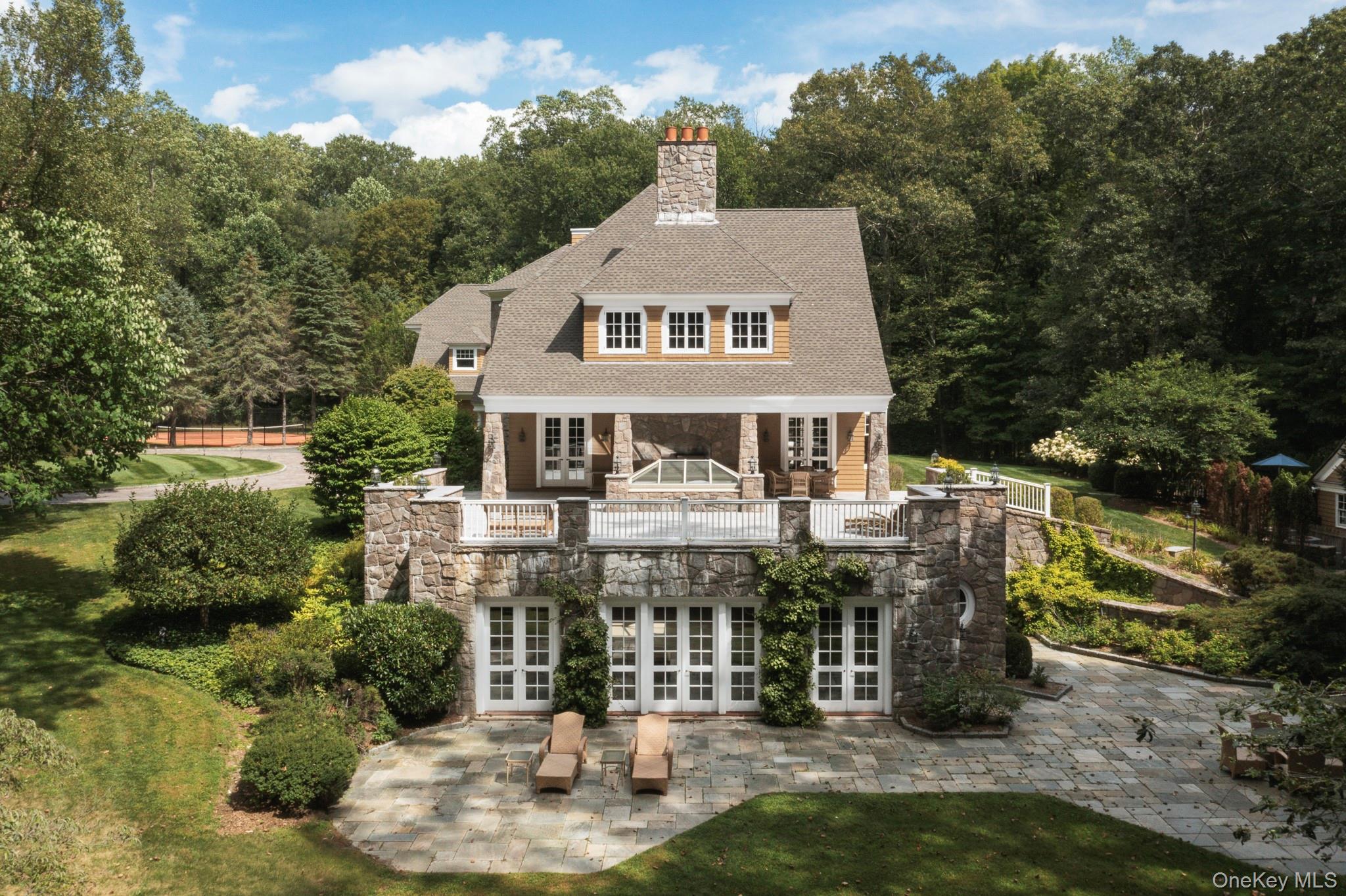 #2 photo, 284 W Patent Road, Bedford , NY 10506