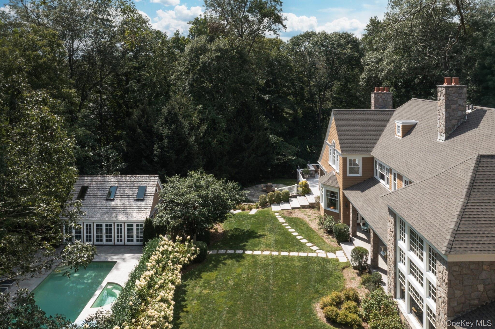 #3 photo, 284 W Patent Road, Bedford , NY 10506