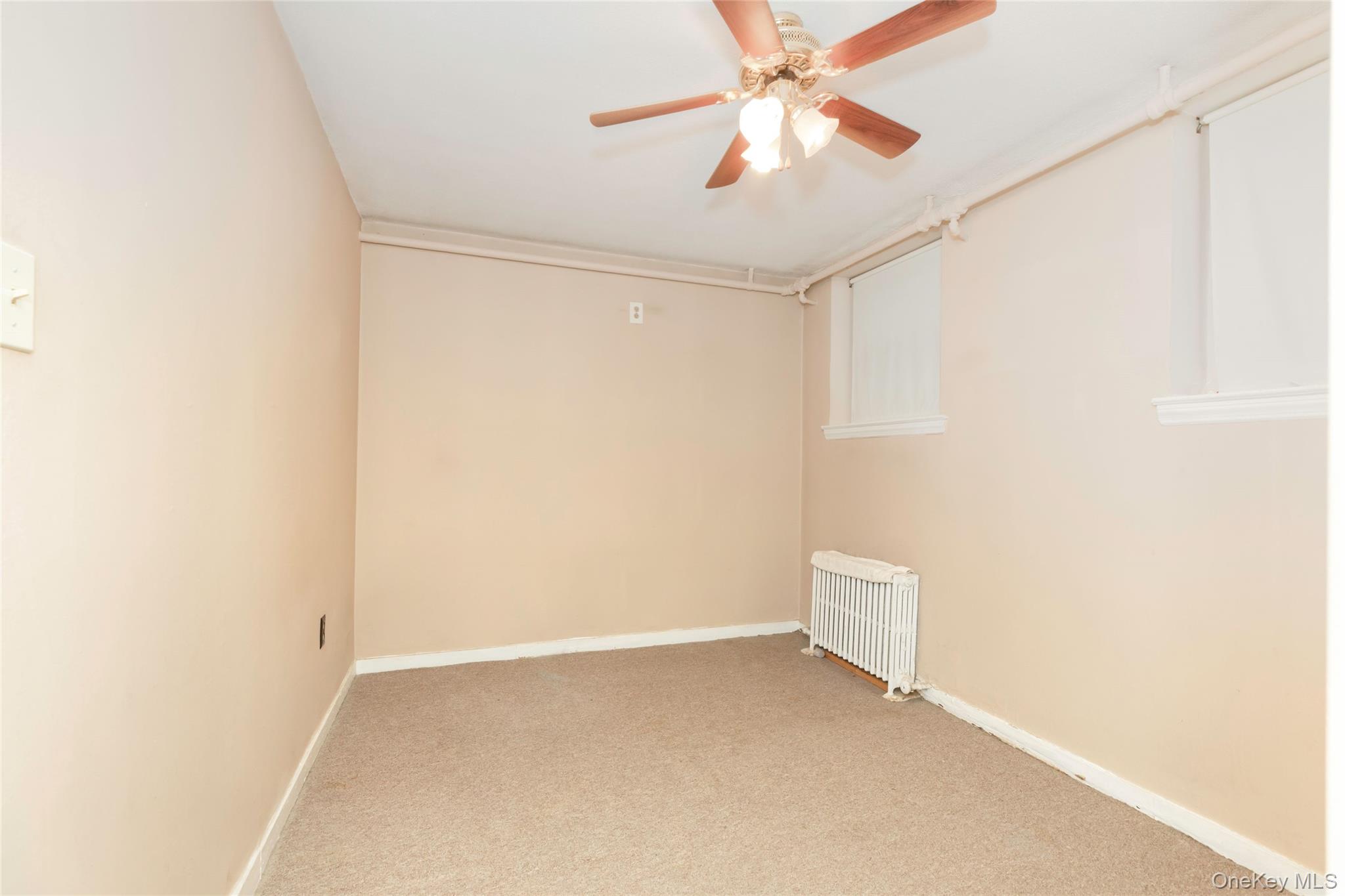 #14 photo, 810 Clarence Avenue, Bronx , NY 10465