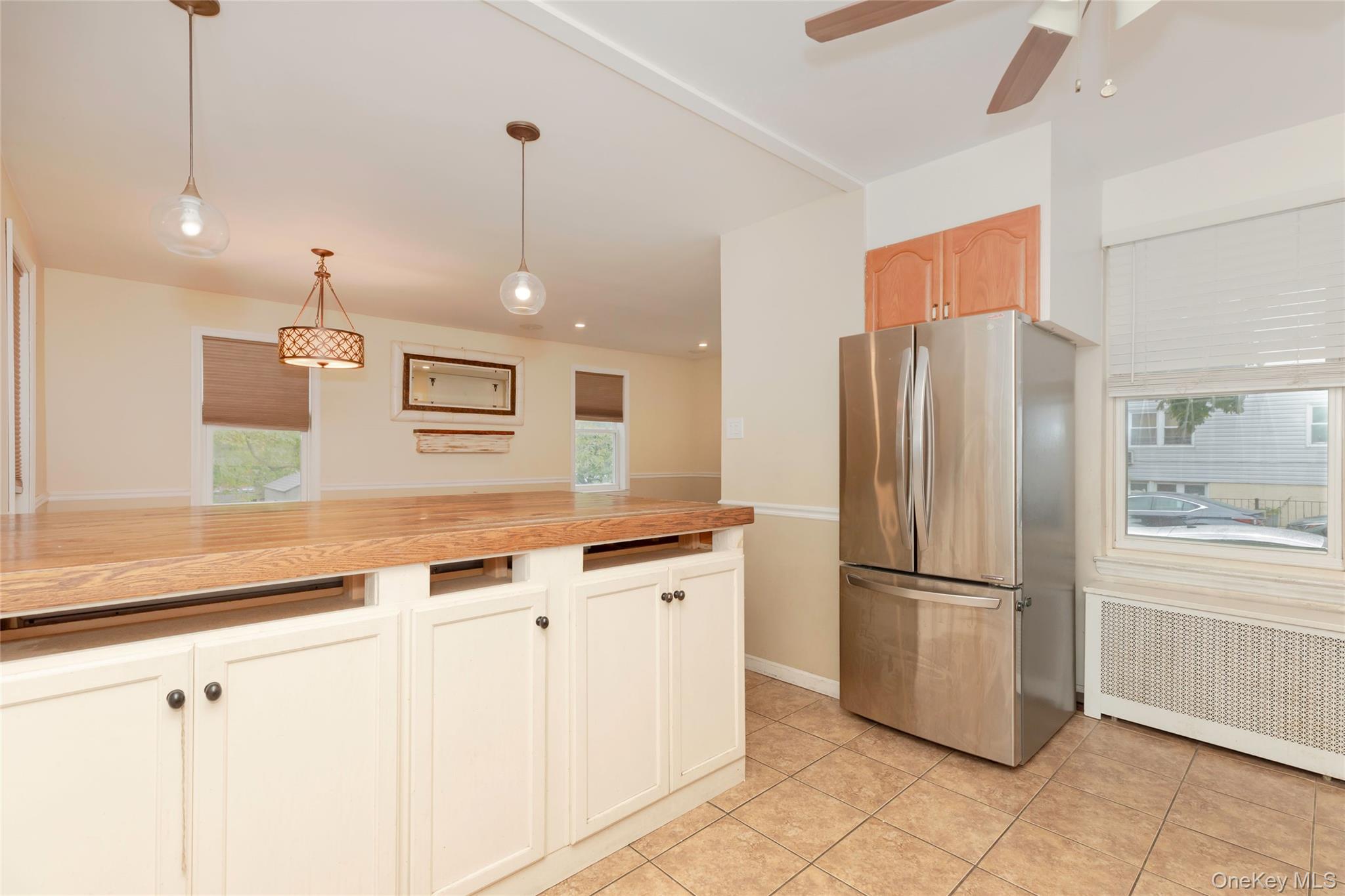 #6 photo, 810 Clarence Avenue, Bronx , NY 10465