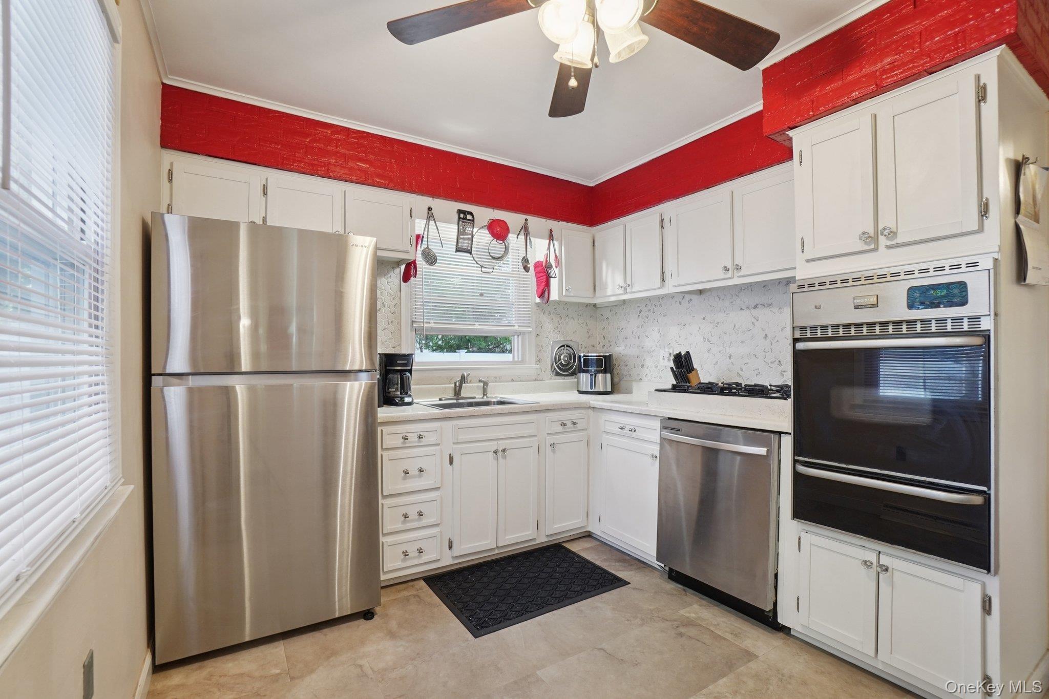 #11 photo, 35 Andre Avenue, Tappan , NY 10983