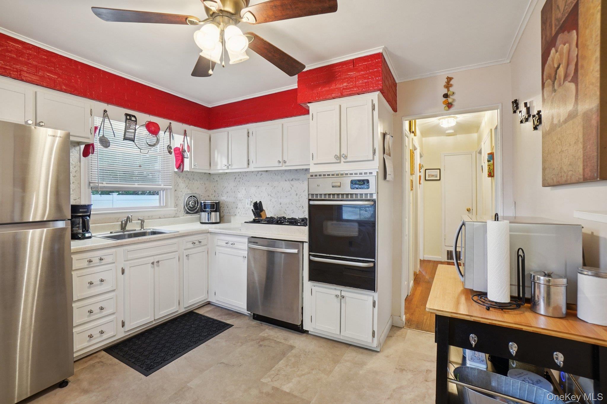 #8 photo, 35 Andre Avenue, Tappan , NY 10983