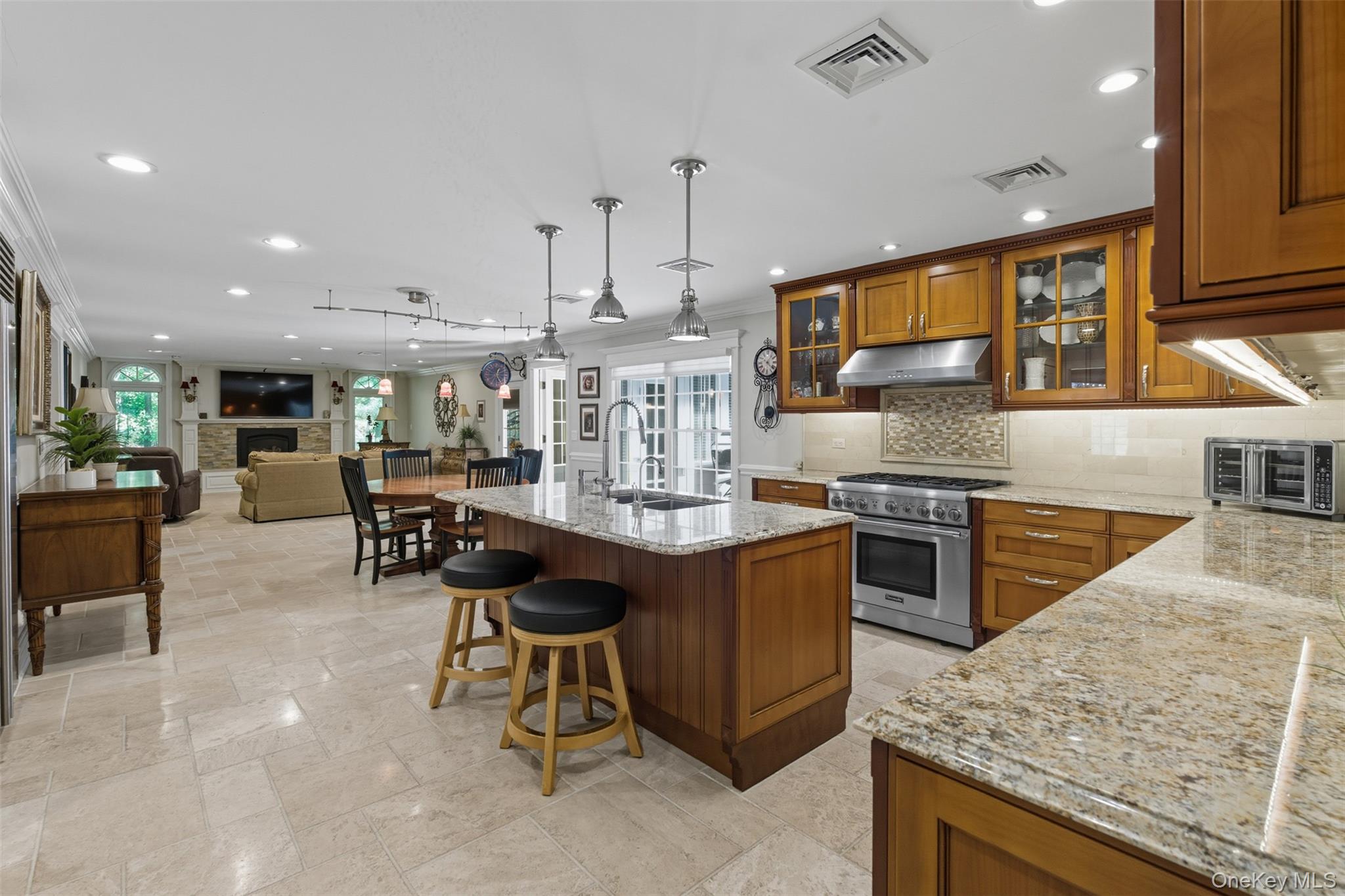 #18 photo, 19 Stonehedge Drive, West Nyack , NY 10994