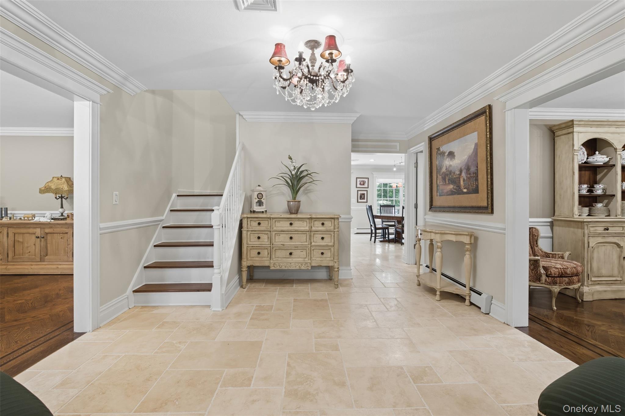 #5 photo, 19 Stonehedge Drive, West Nyack , NY 10994