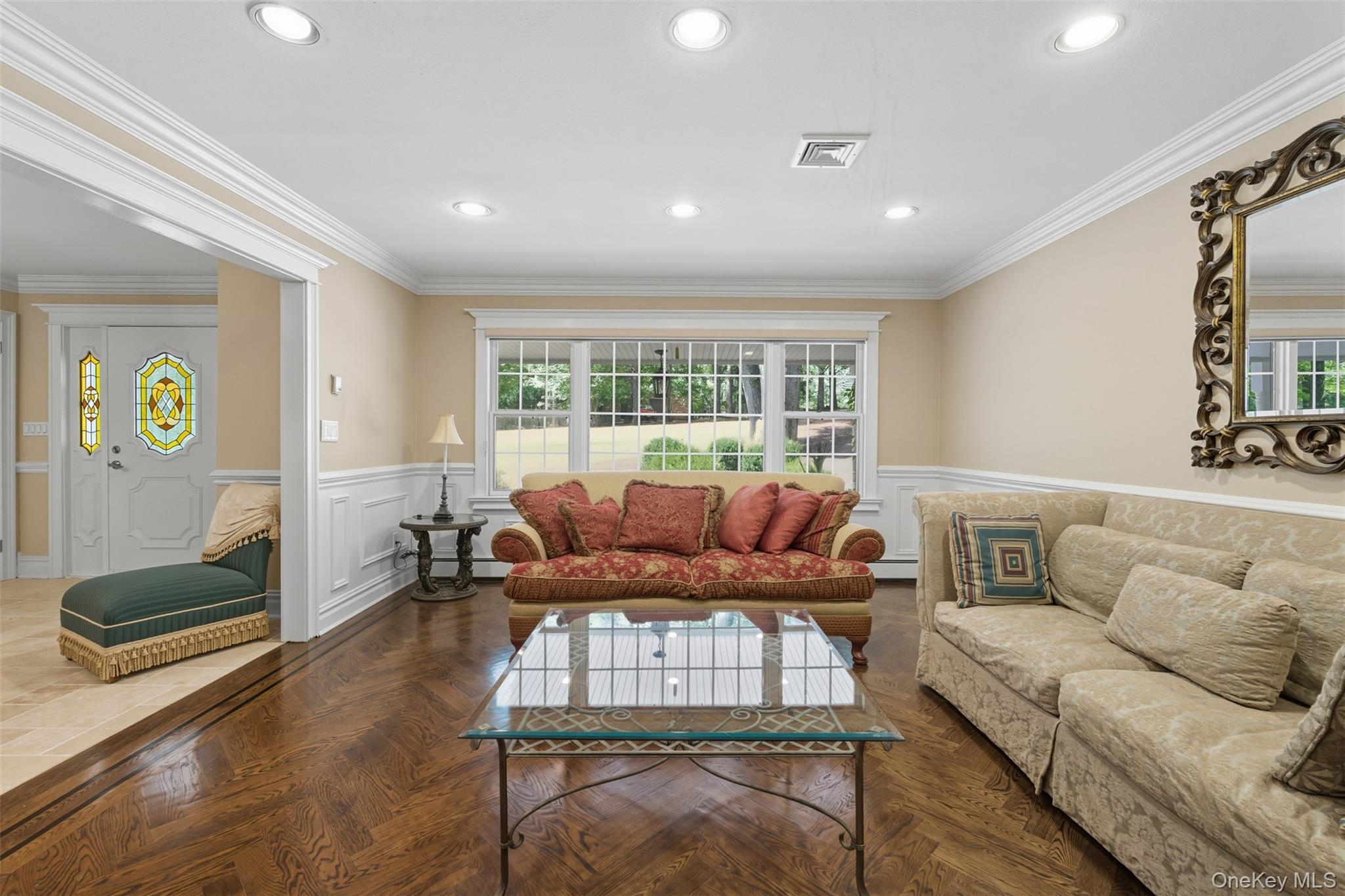 #7 photo, 19 Stonehedge Drive, West Nyack , NY 10994