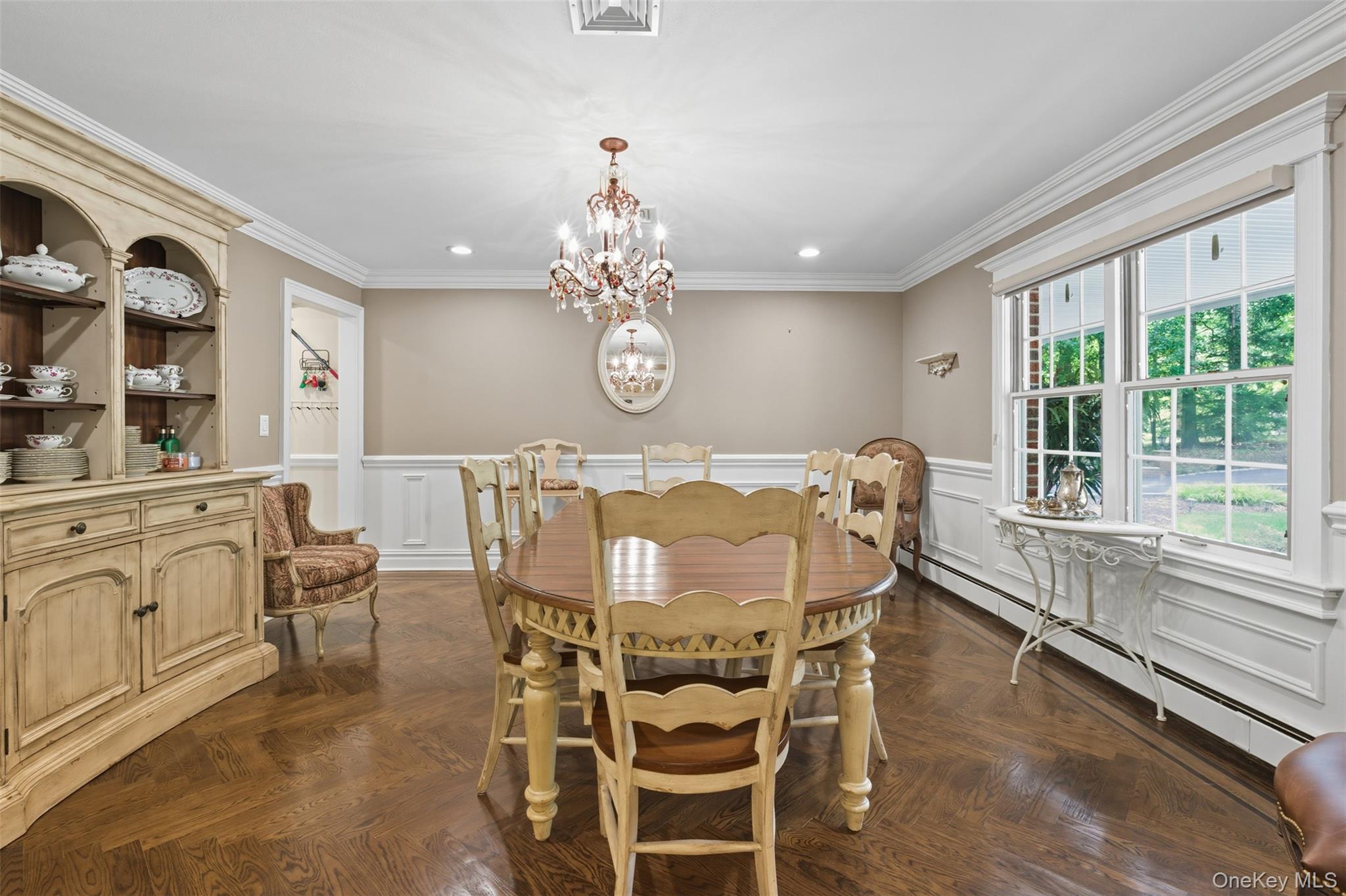 #8 photo, 19 Stonehedge Drive, West Nyack , NY 10994