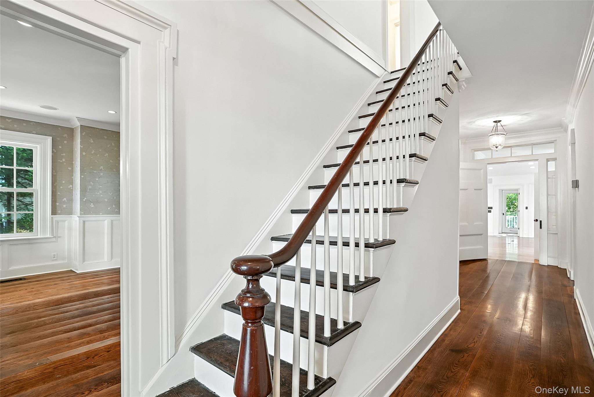 #4 photo, 14 Mendota Avenue, Rye , NY 10580