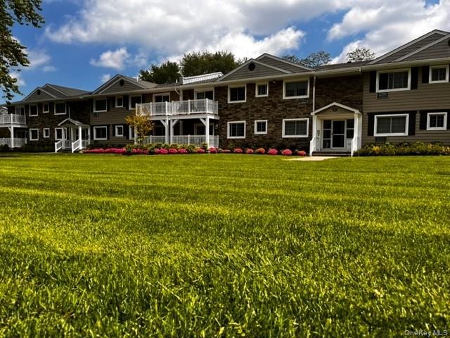 #3 photo, 25 Williams Boulevard, Lake Grove , NY 11755