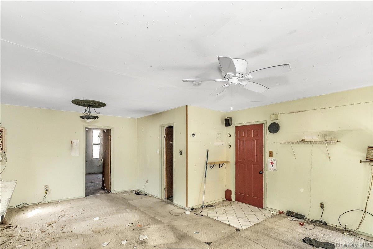 #15 photo, 382 Manhattan Avenue, Brooklyn , NY 11211