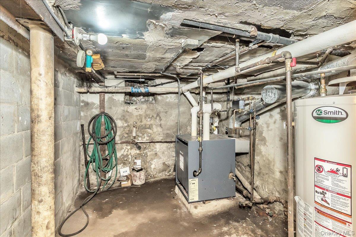 #20 photo, 382 Manhattan Avenue, Brooklyn , NY 11211