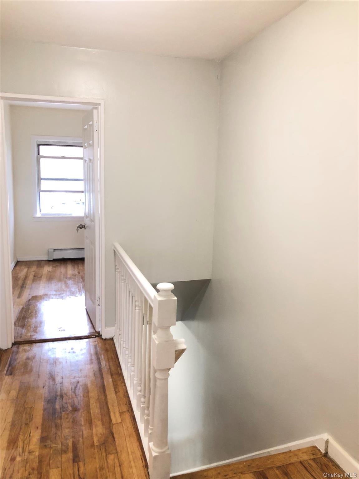 #8 photo, 148-03 Horace Harding Expressway, Flushing , NY 11367