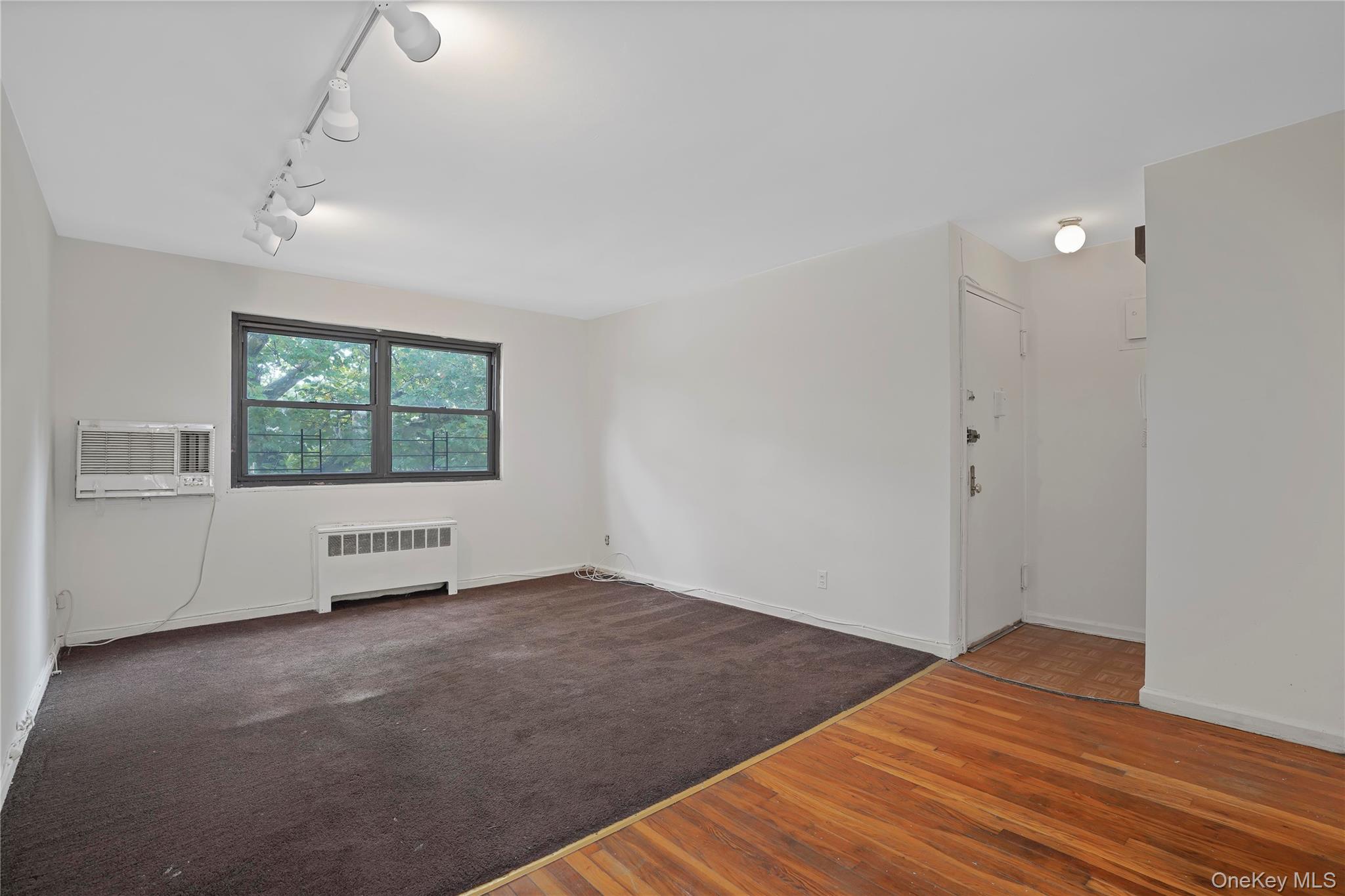 #5 photo, 90-55 Shore Parkway, クイーンズ区 Howard Beach , NY 11414