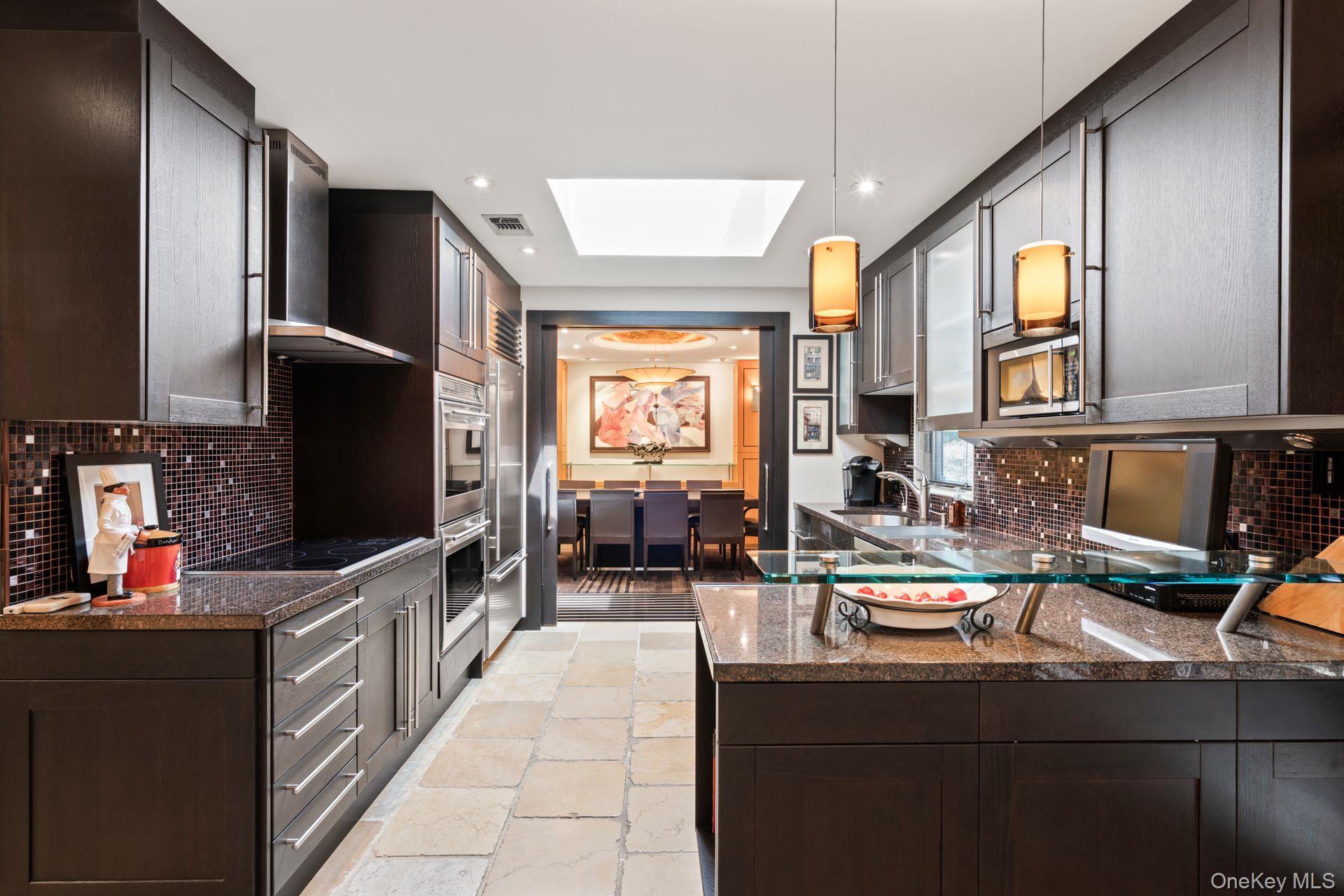 #11 photo, 234 Hamlet Drive, ナッソー郡 Jericho , NY 11753