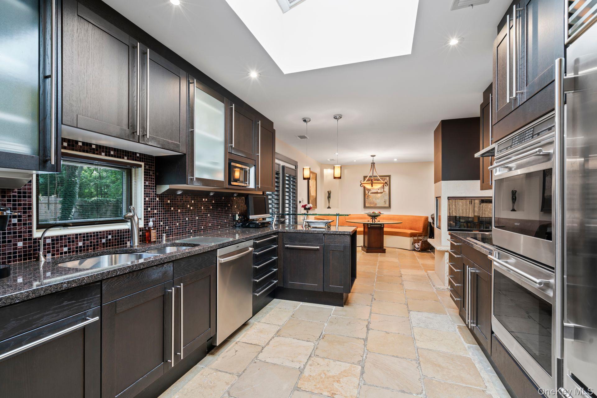 #12 photo, 234 Hamlet Drive, ナッソー郡 Jericho , NY 11753