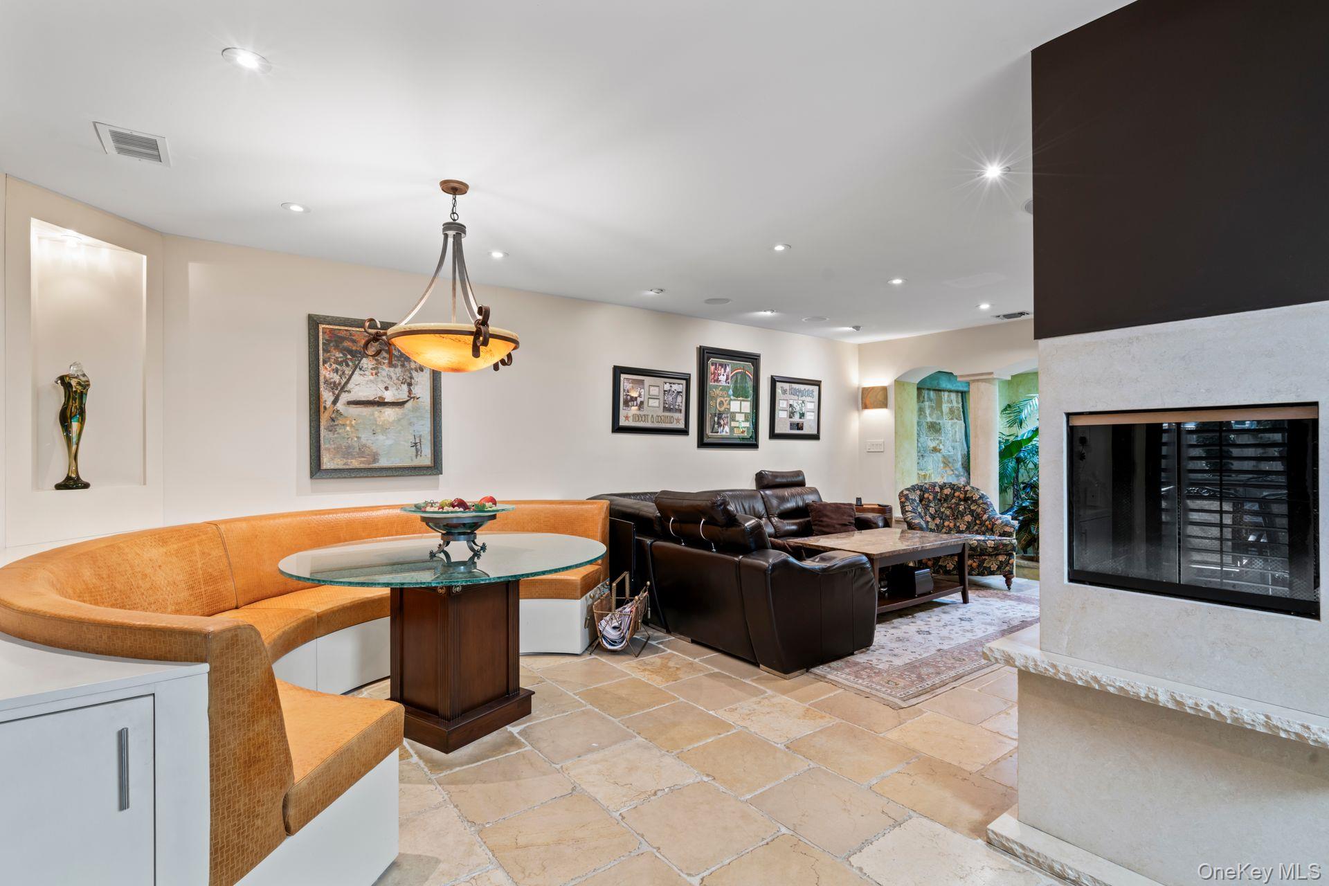 #13 photo, 234 Hamlet Drive, ナッソー郡 Jericho , NY 11753