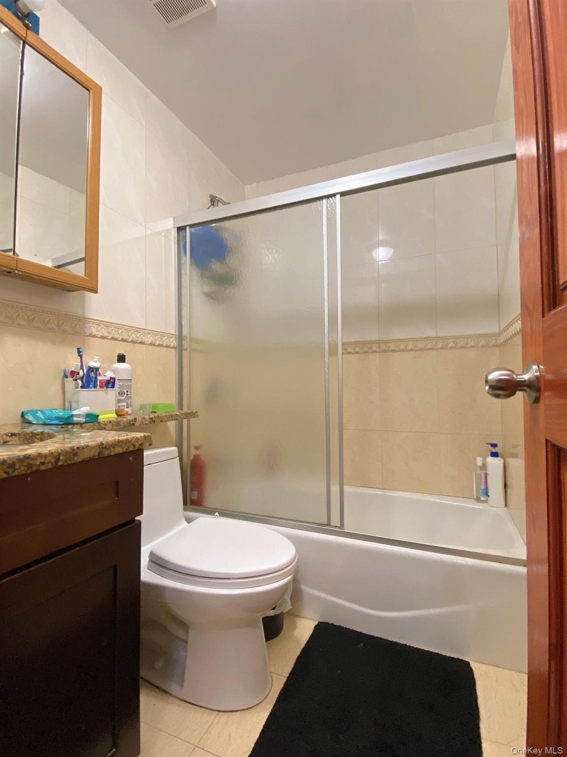 #19 photo, 90-19 Corona Avenue, Elmhurst , NY 11373