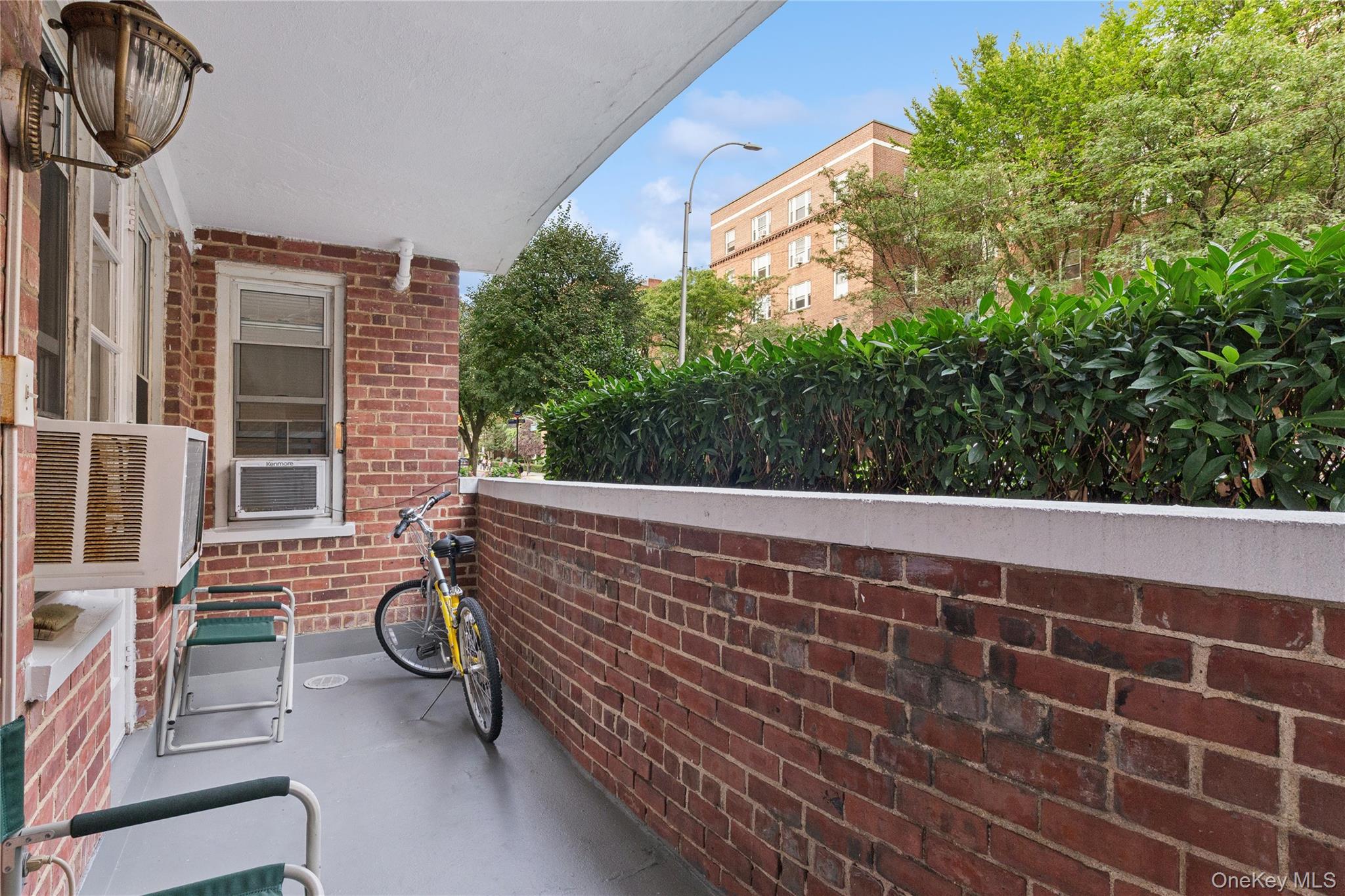 #8 photo, 69-10 108th Street, Forest Hills , NY 11375