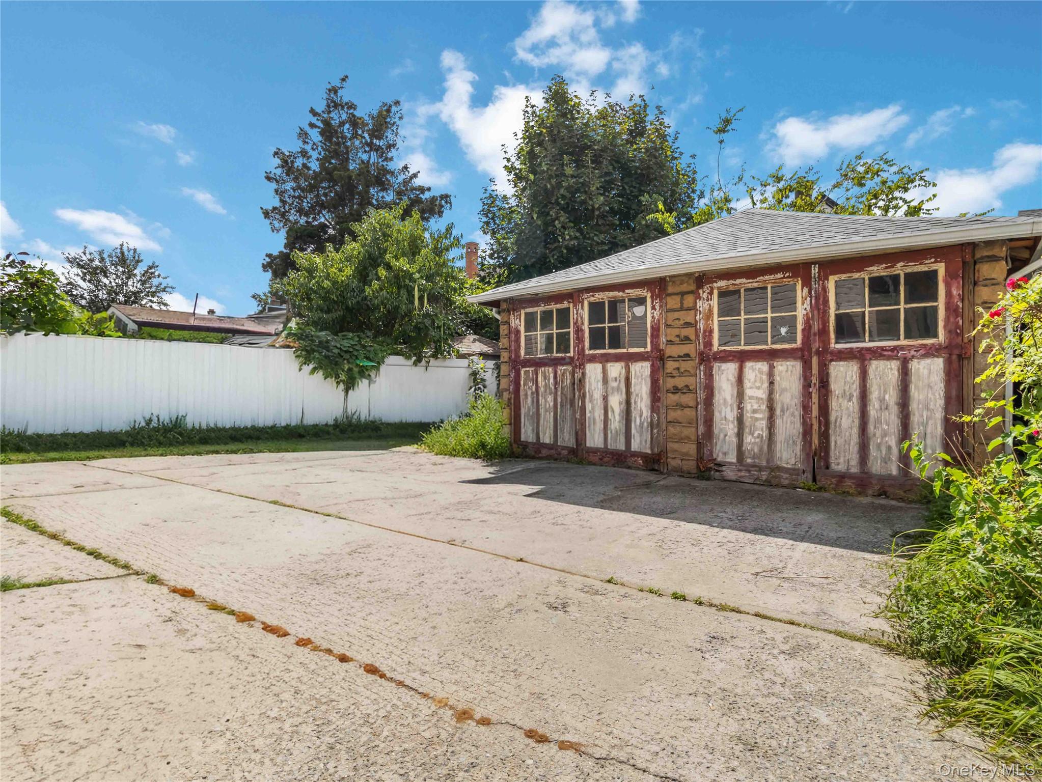 #17 photo, 91-16 115th street, Richmond Hill , NY 11418