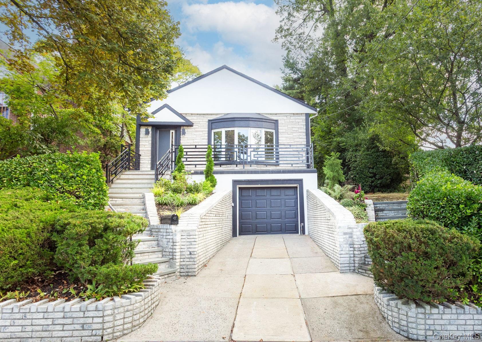 #2 photo, 85-49 Avon Street, Jamaica Estates , NY 11432