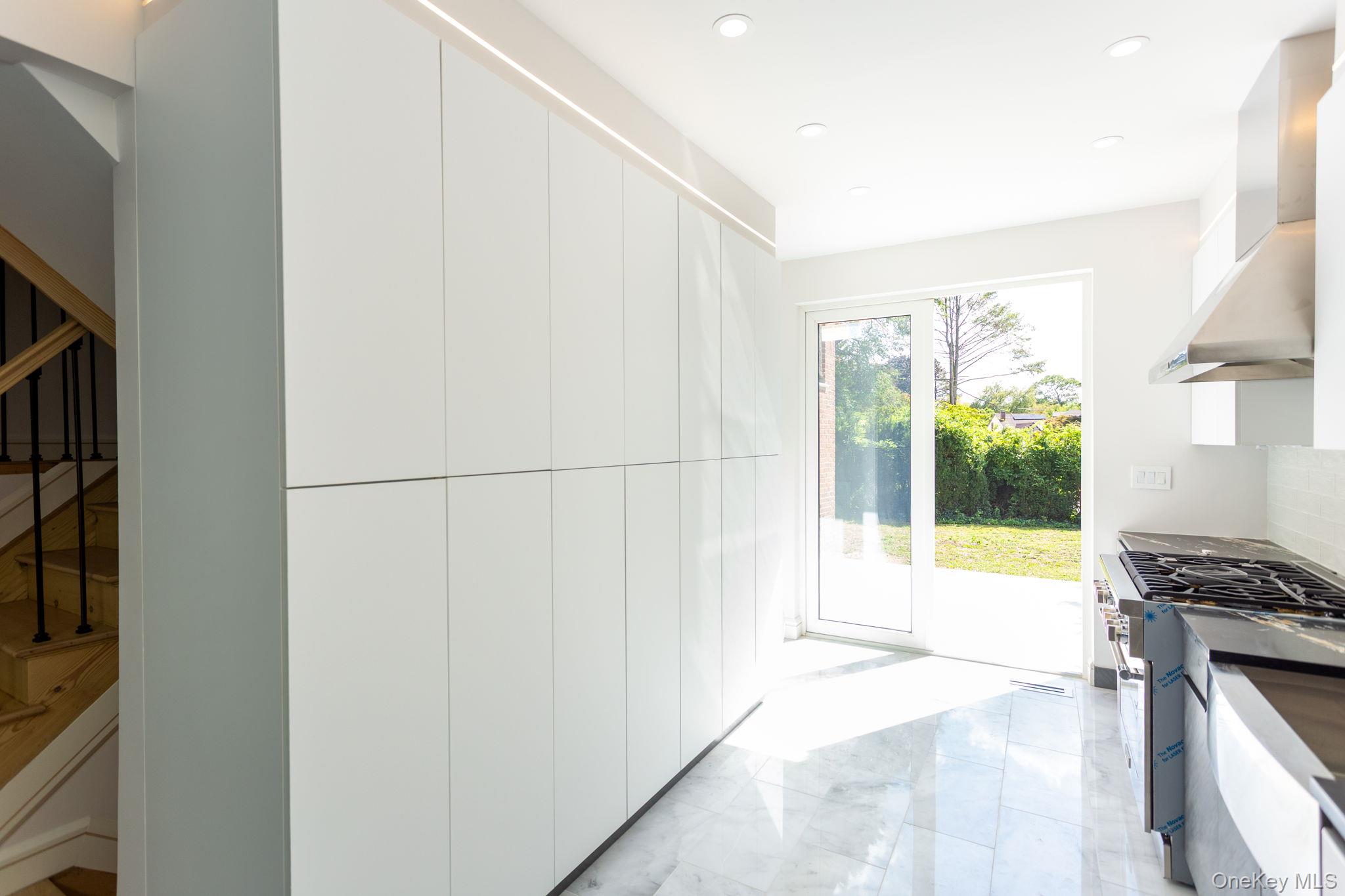 #4 photo, 85-49 Avon Street, Jamaica Estates , NY 11432