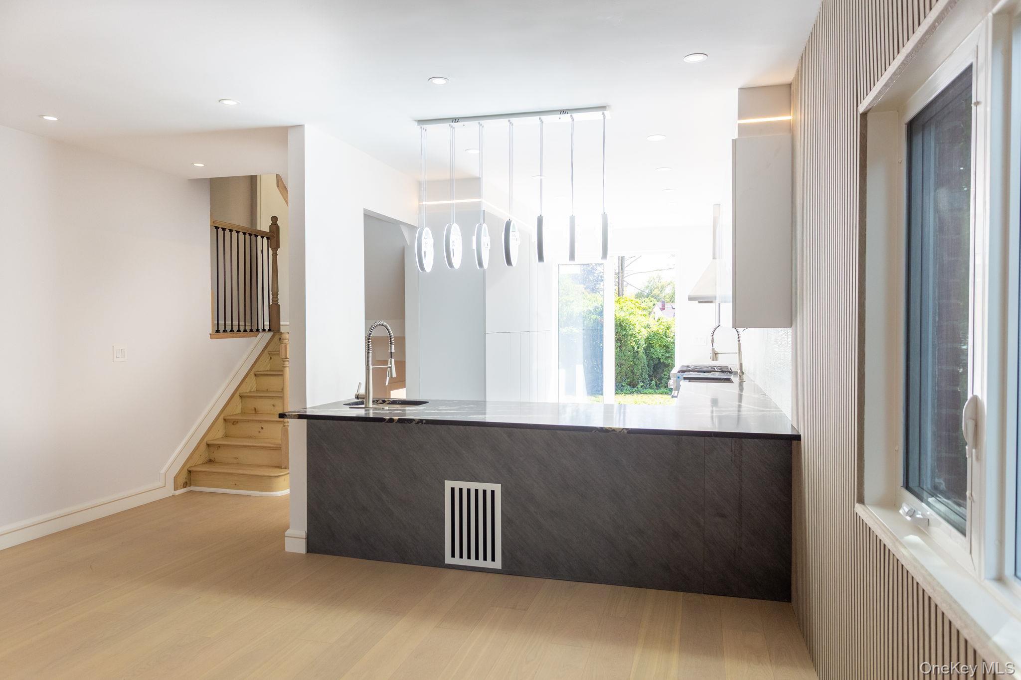 #6 photo, 85-49 Avon Street, Jamaica Estates , NY 11432