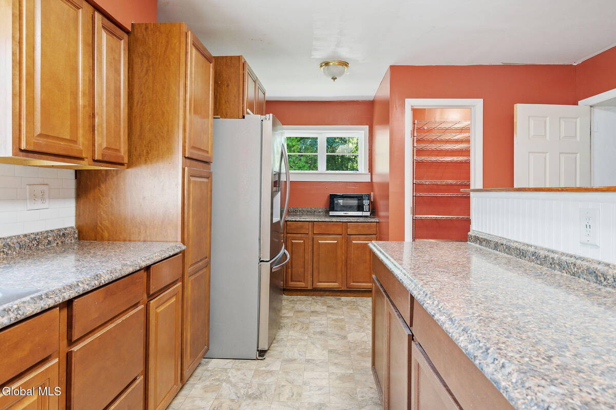 #19 photo, 367 Closson Road, Glenville , NY 12302