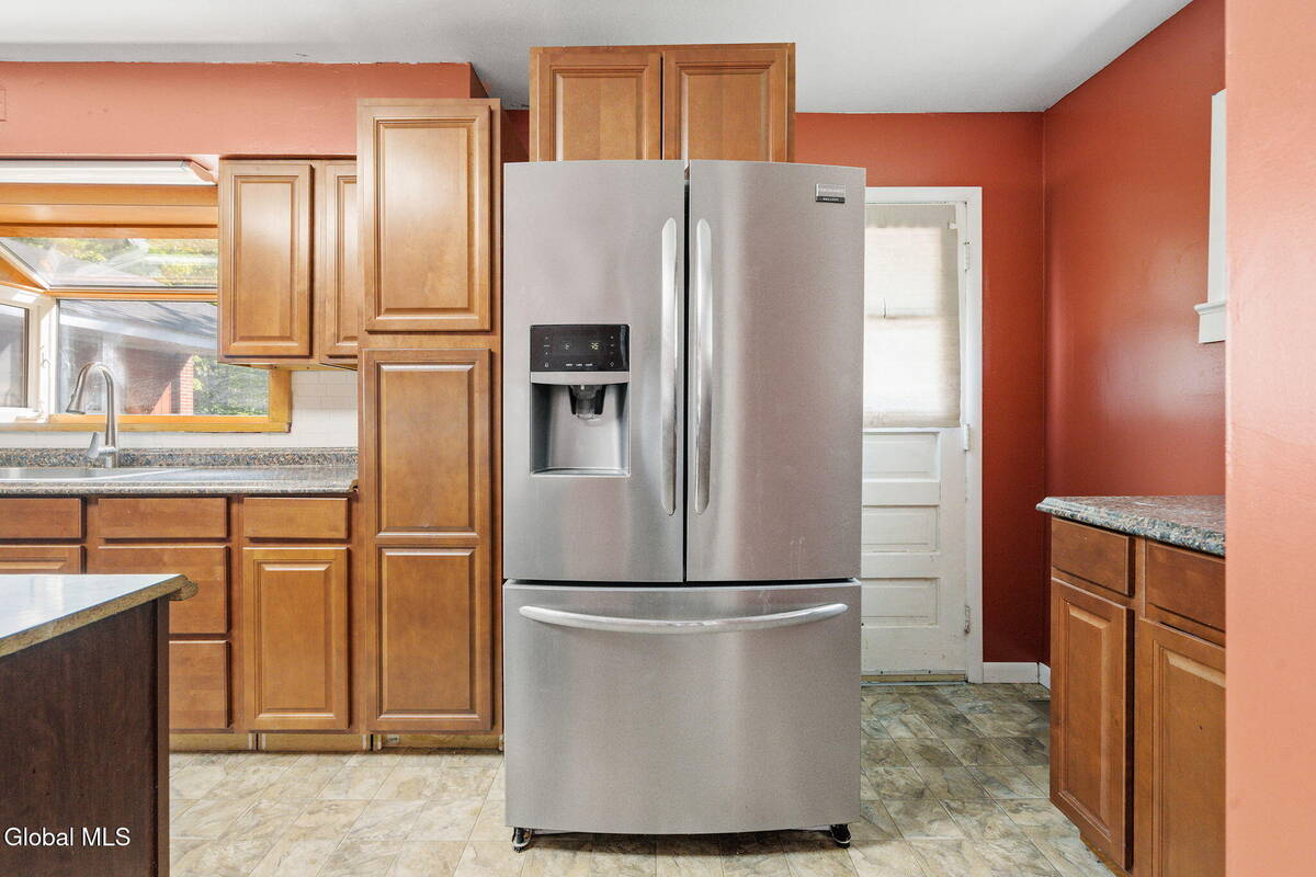 #20 photo, 367 Closson Road, Glenville , NY 12302