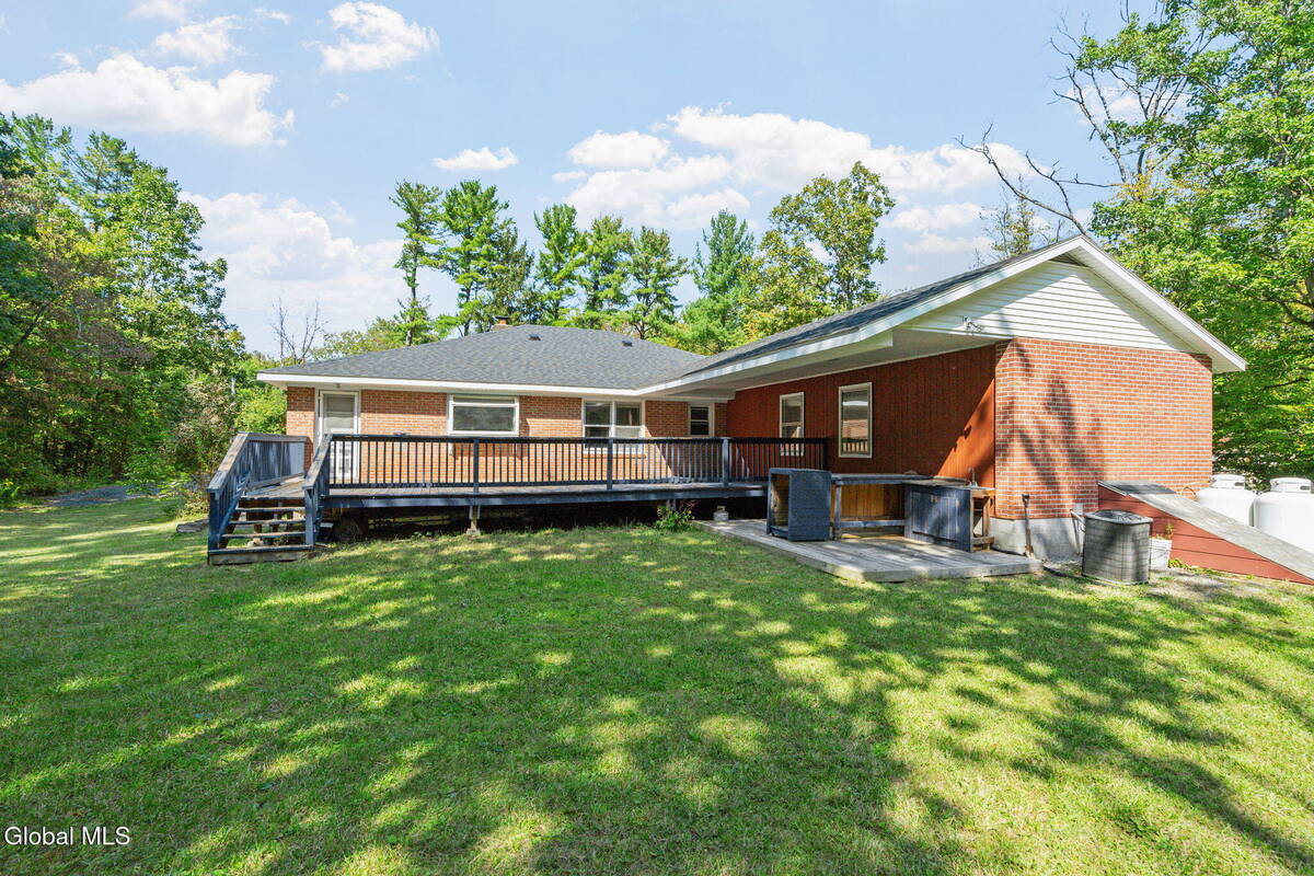 #48 photo, 367 Closson Road, Glenville , NY 12302