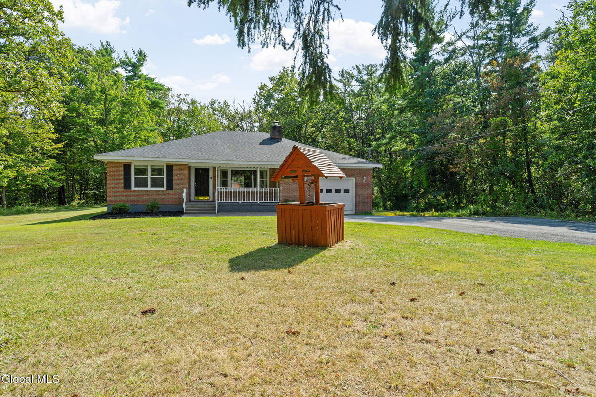 #54 photo, 367 Closson Road, Glenville , NY 12302