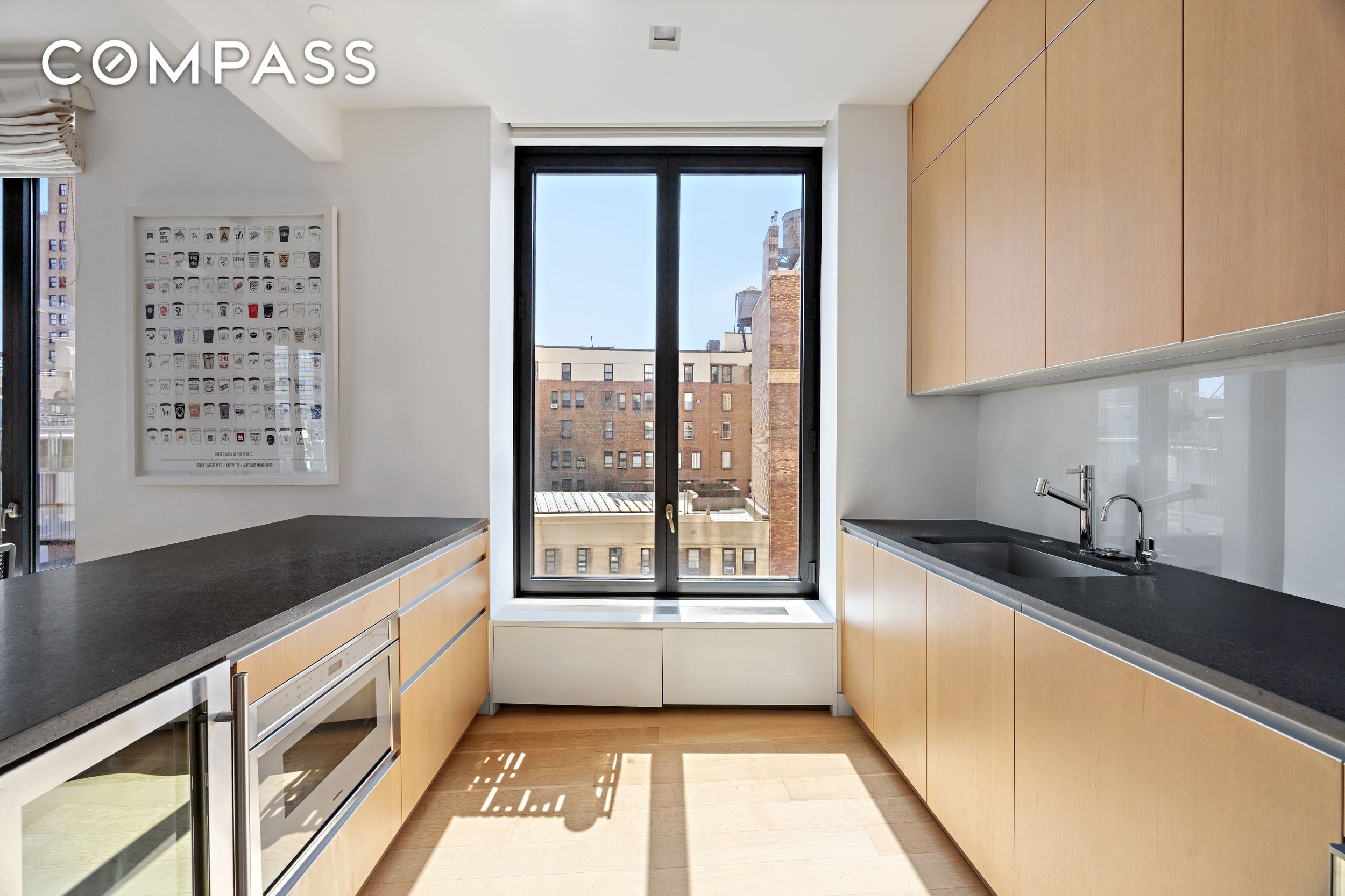 #9 photo, 21 E 12th Street, マンハッタン Greenwich Village , NY 10003