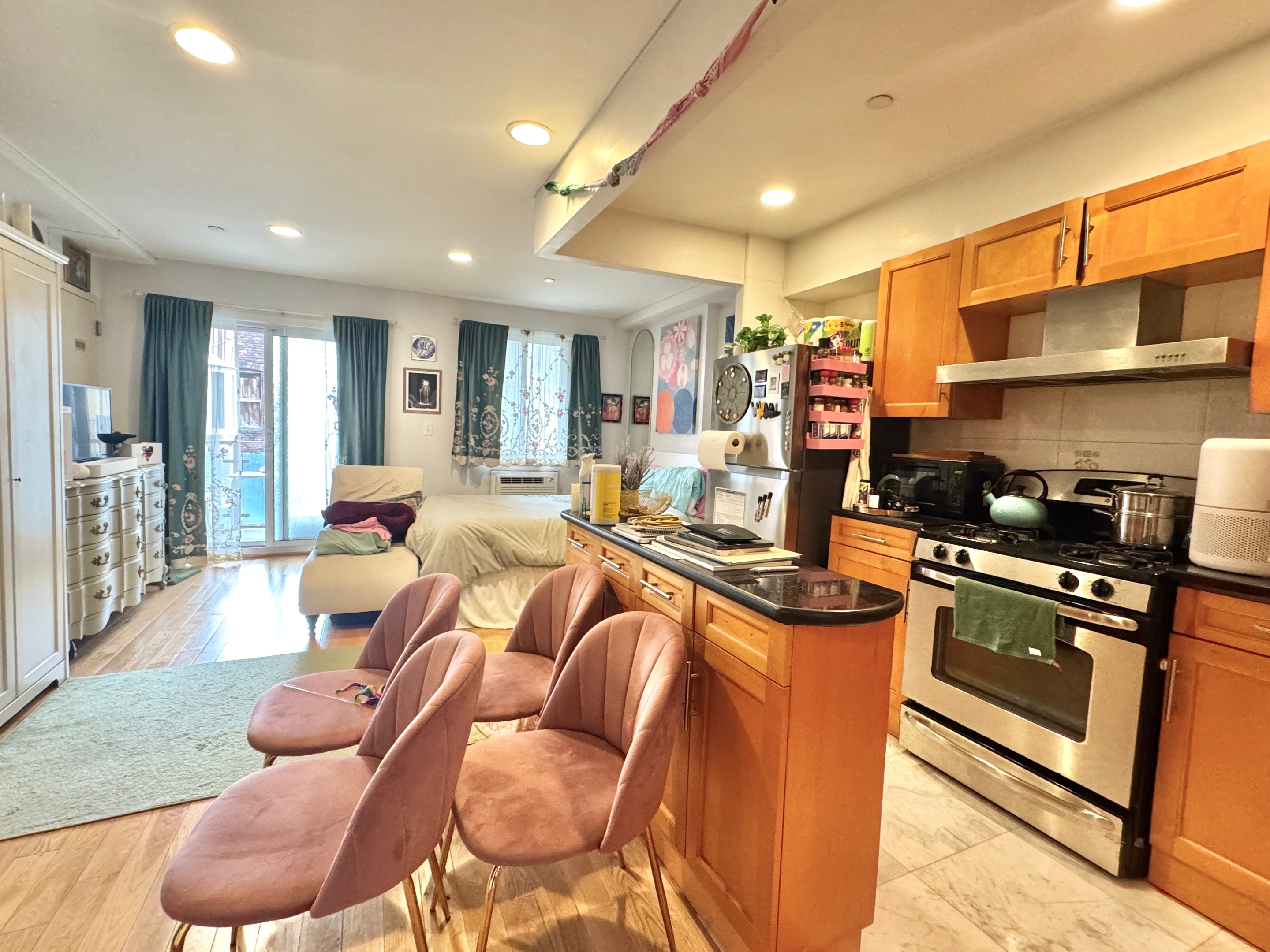 #4 photo, 21 Ludlow Street, Lower East Side , NY 10002