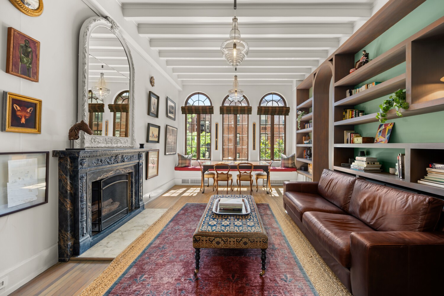 #11 photo, 29 E 9TH Street, Greenwich Village , NY 10003