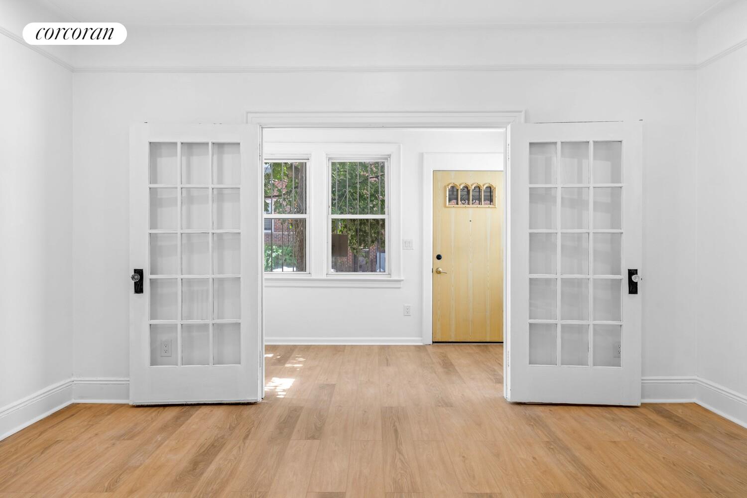 #1 photo, Woodside, Woodside , NY 11377