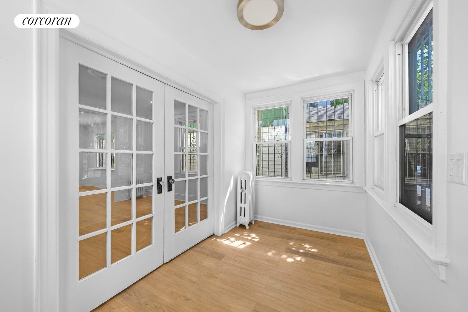 #2 photo, Woodside, Woodside , NY 11377