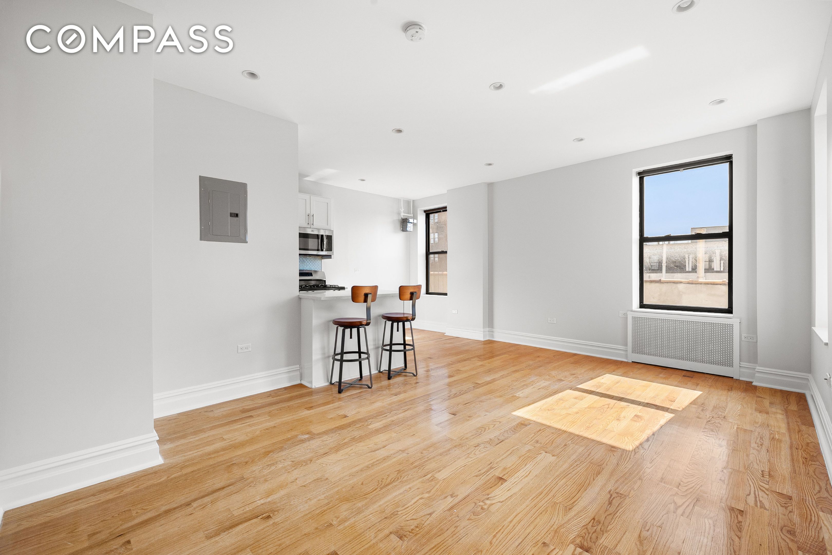 #5 photo, 725 Riverside Drive, マンハッタン Hamilton Heights , NY 10031