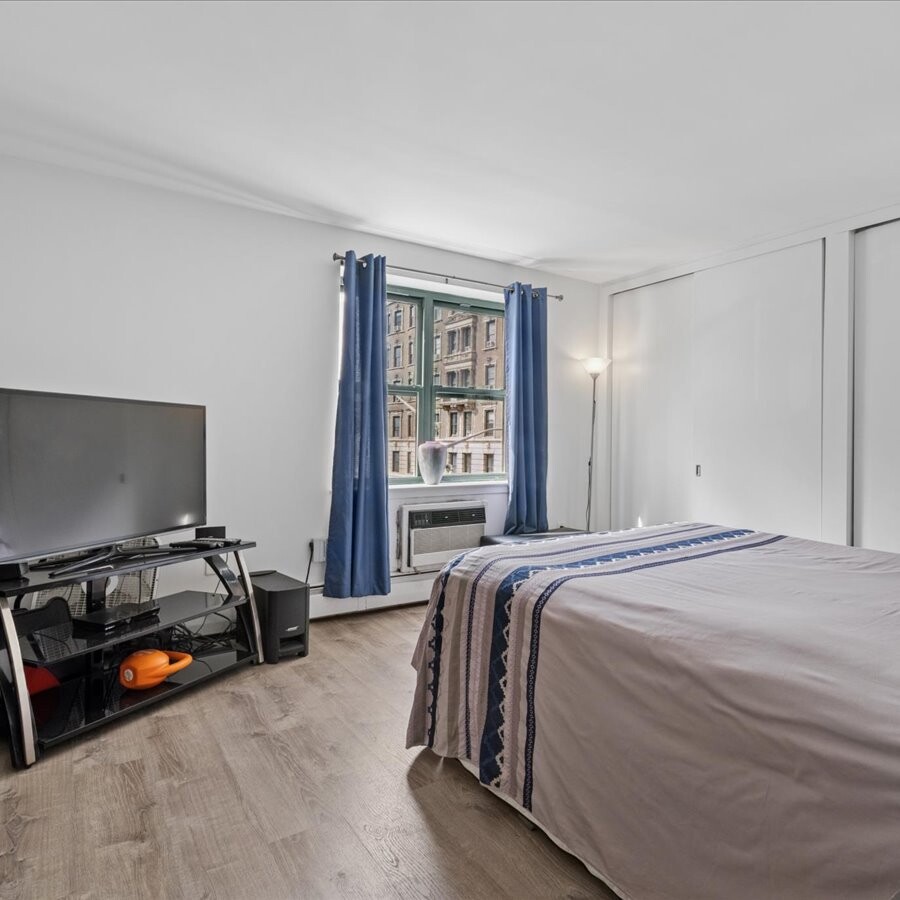 #5 photo, 1919 MADISON Avenue, マンハッタン South Harlem , NY 10035