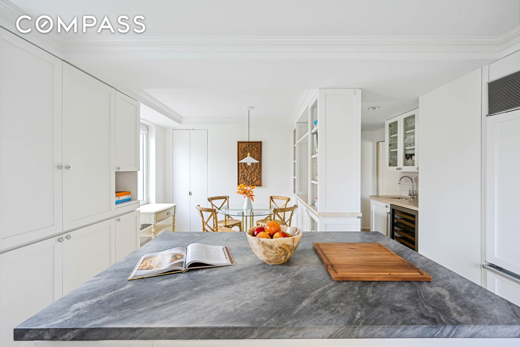 #15 photo, 936 5th Avenue, マンハッタン Lenox Hill , NY 10021