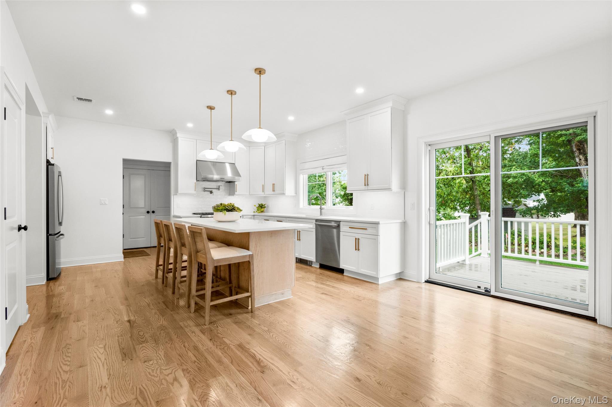 #13 photo, 28 Pvt Del Regno Court, Blauvelt , NY 10913