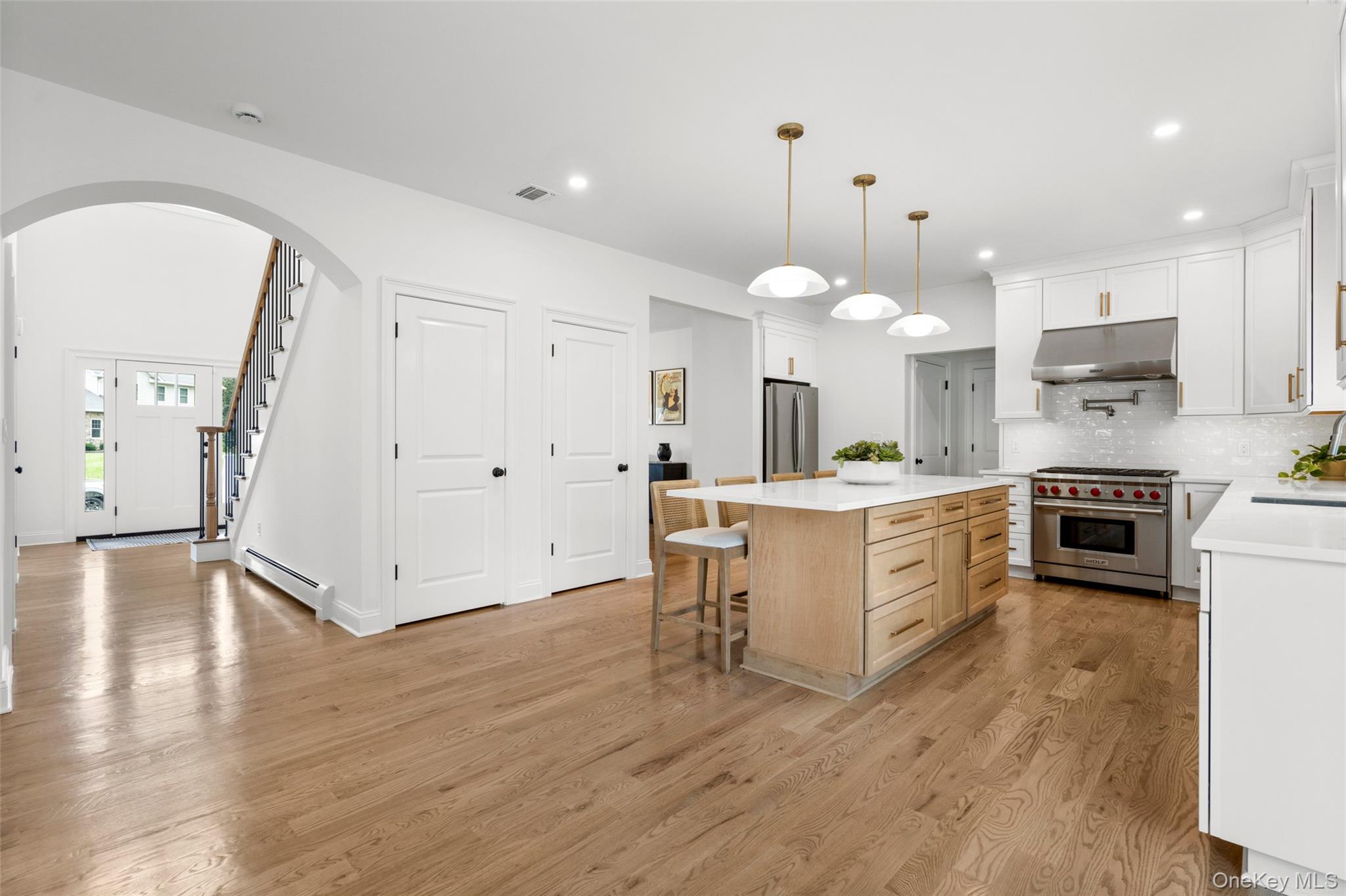 #15 photo, 28 Pvt Del Regno Court, Blauvelt , NY 10913