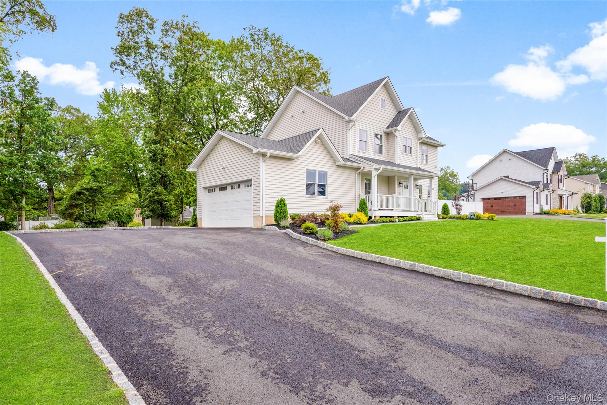 #3 photo, 28 Pvt Del Regno Court, Blauvelt , NY 10913