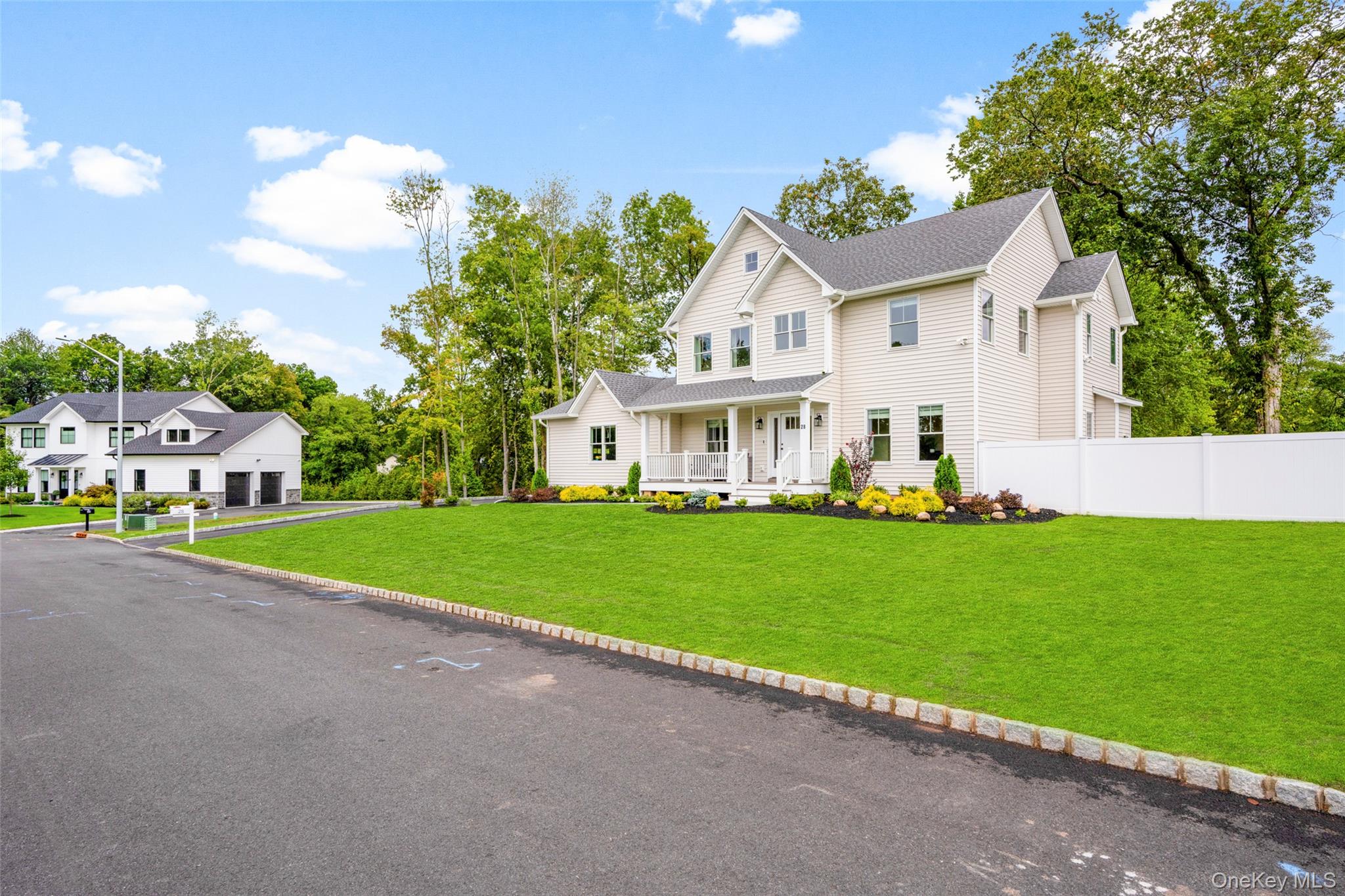 #5 photo, 28 Pvt Del Regno Court, Blauvelt , NY 10913