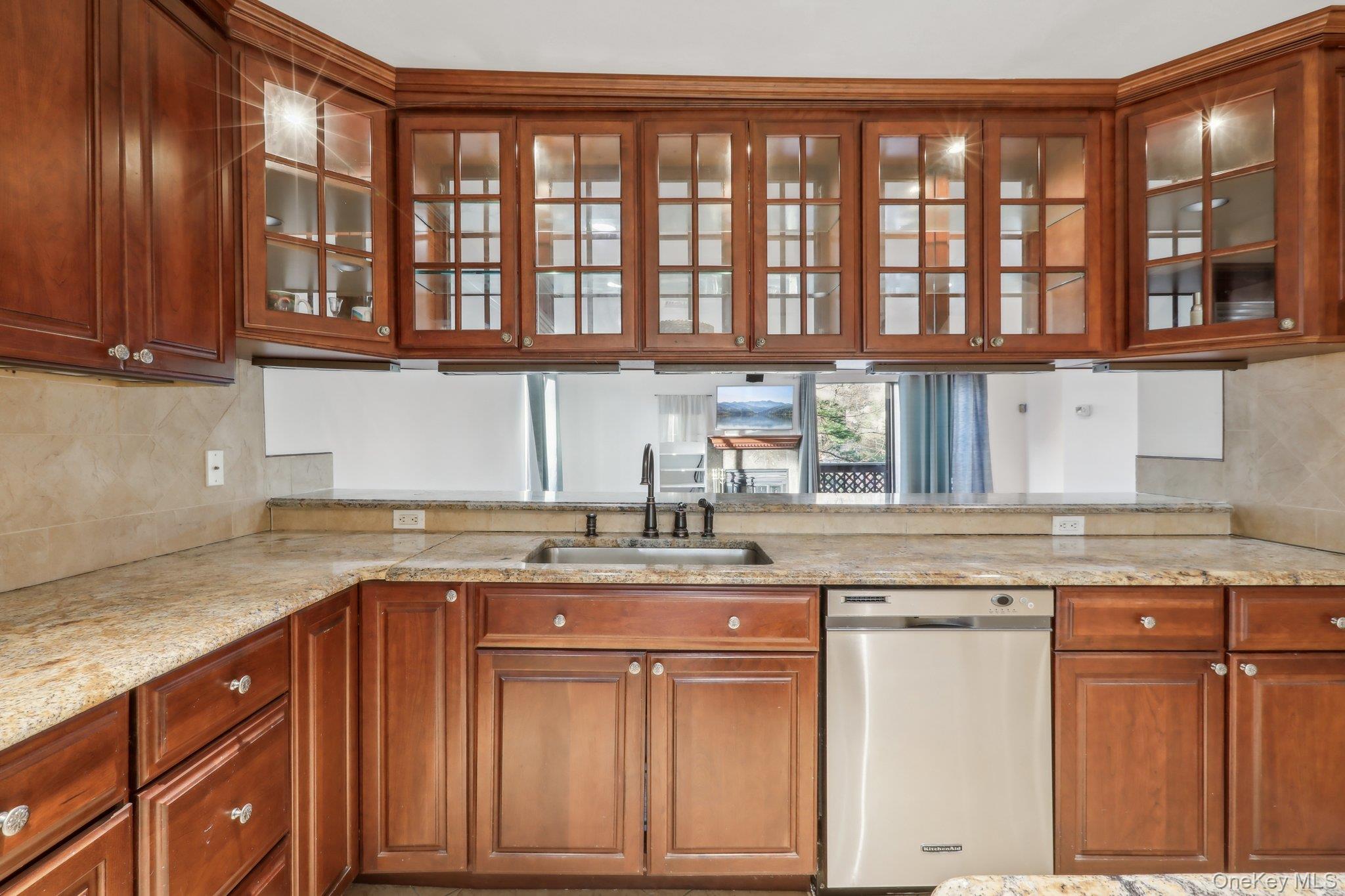 #20 photo, 74 Pheasant Run, Millwood , NY 10546