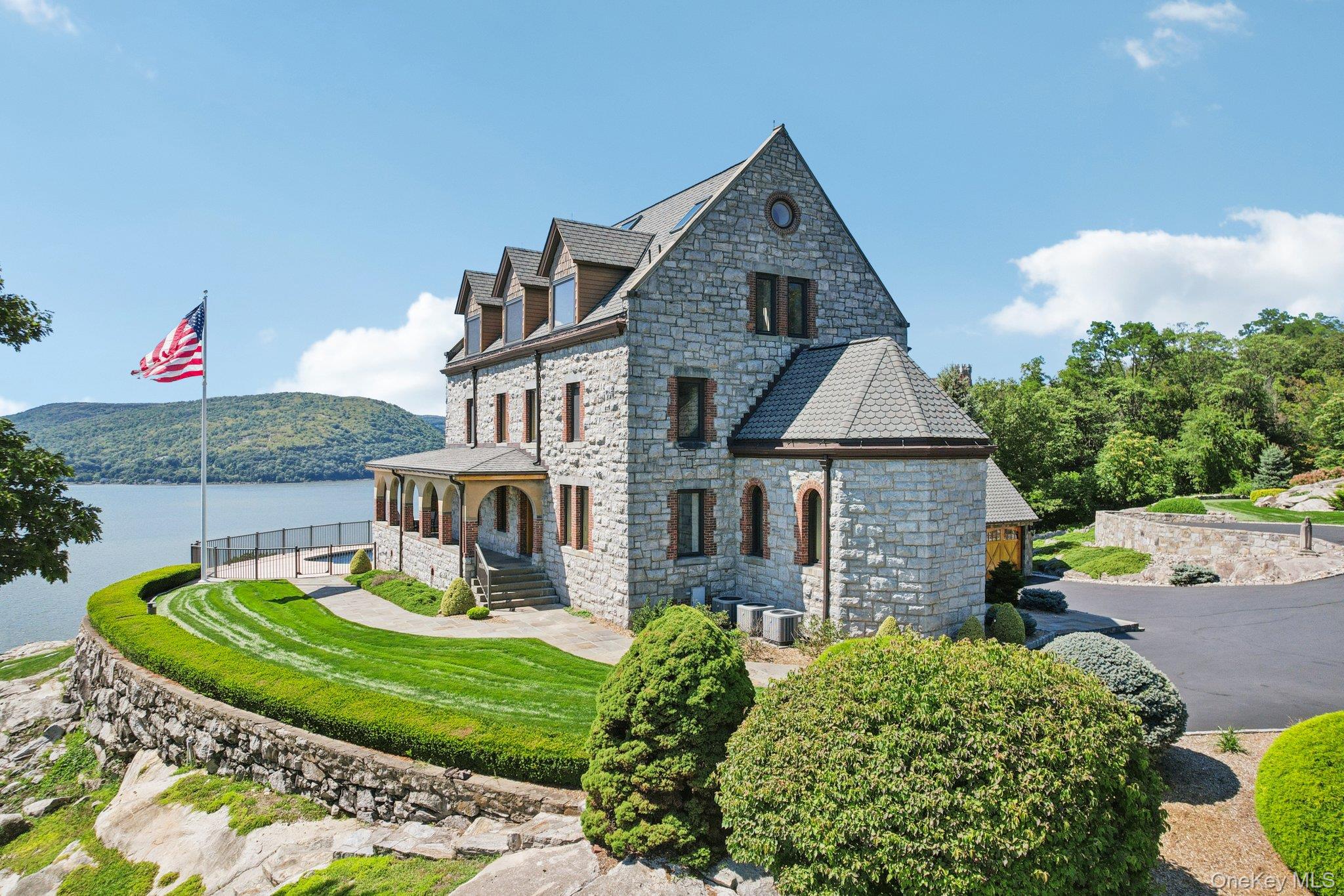 #2 photo, 1 St Marys Convent, Peekskill , NY 10566