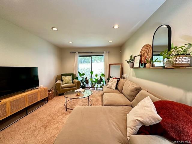 #4 photo, 302 Concord Lane, Middletown , NY 10940