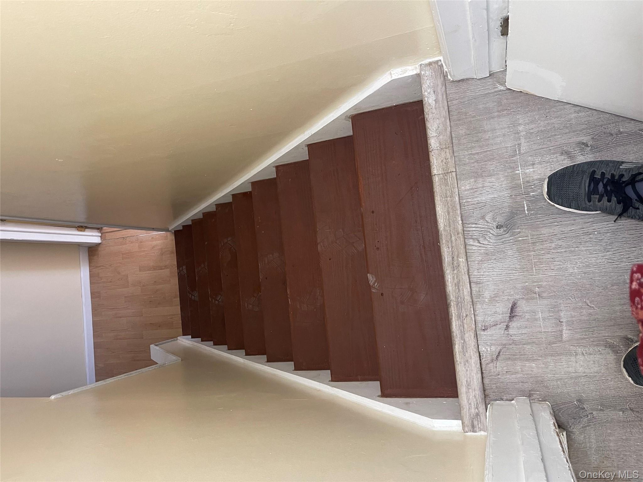 #12 photo, 412 37th Street, Babylon , NY 11757